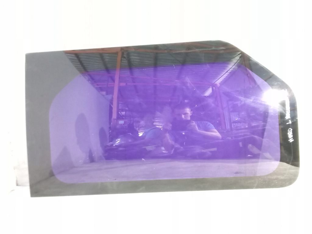 Opel Vivaro A window bodywork left