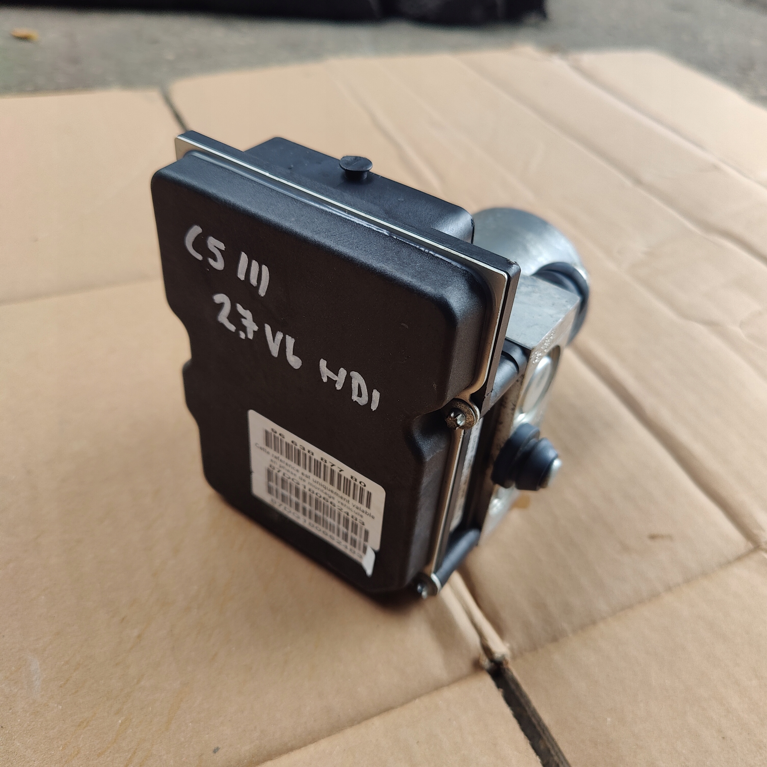 CITROEN X7 2.7 насос ABS 9663887780