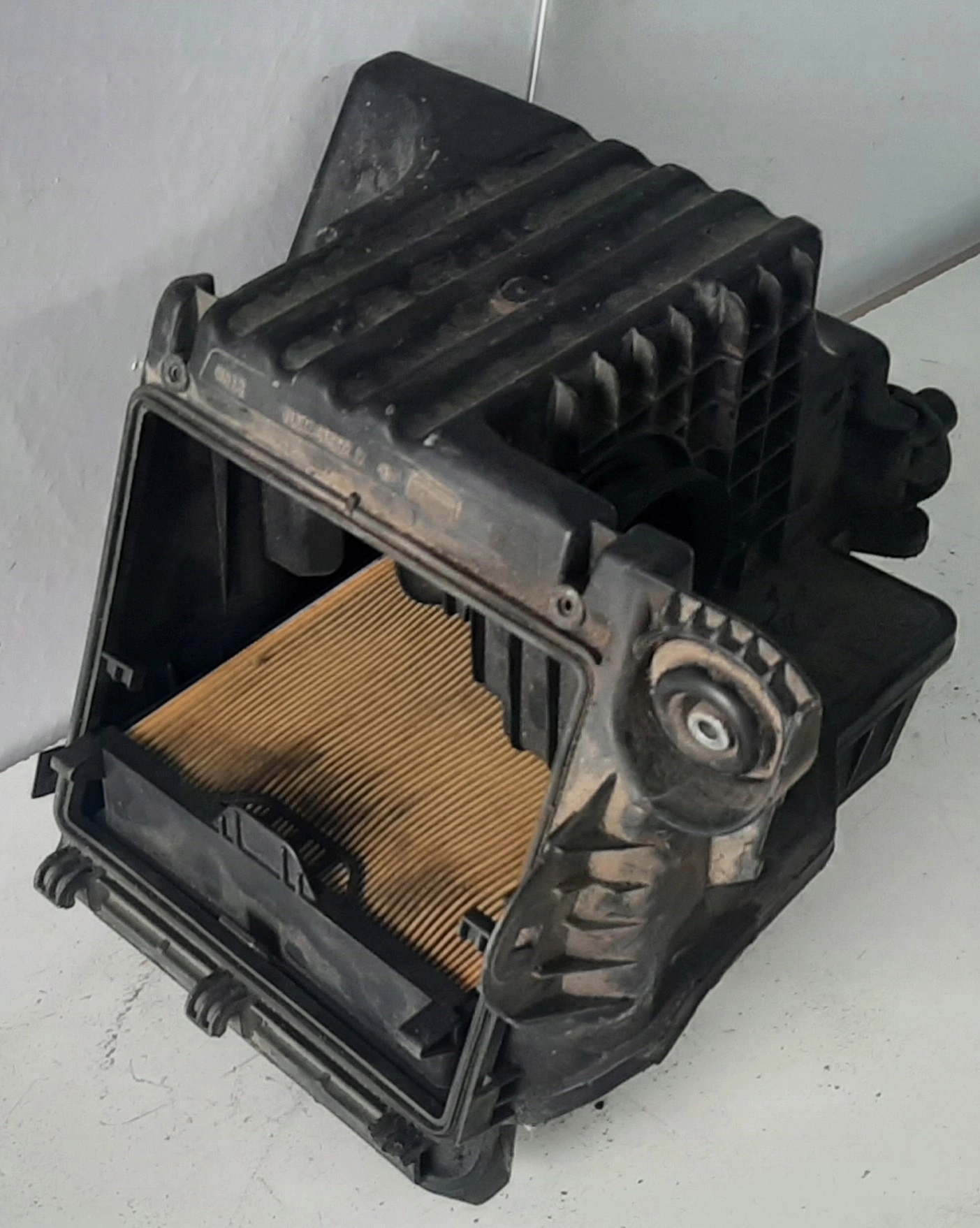 cover of a filter, Mercedes A169 W245