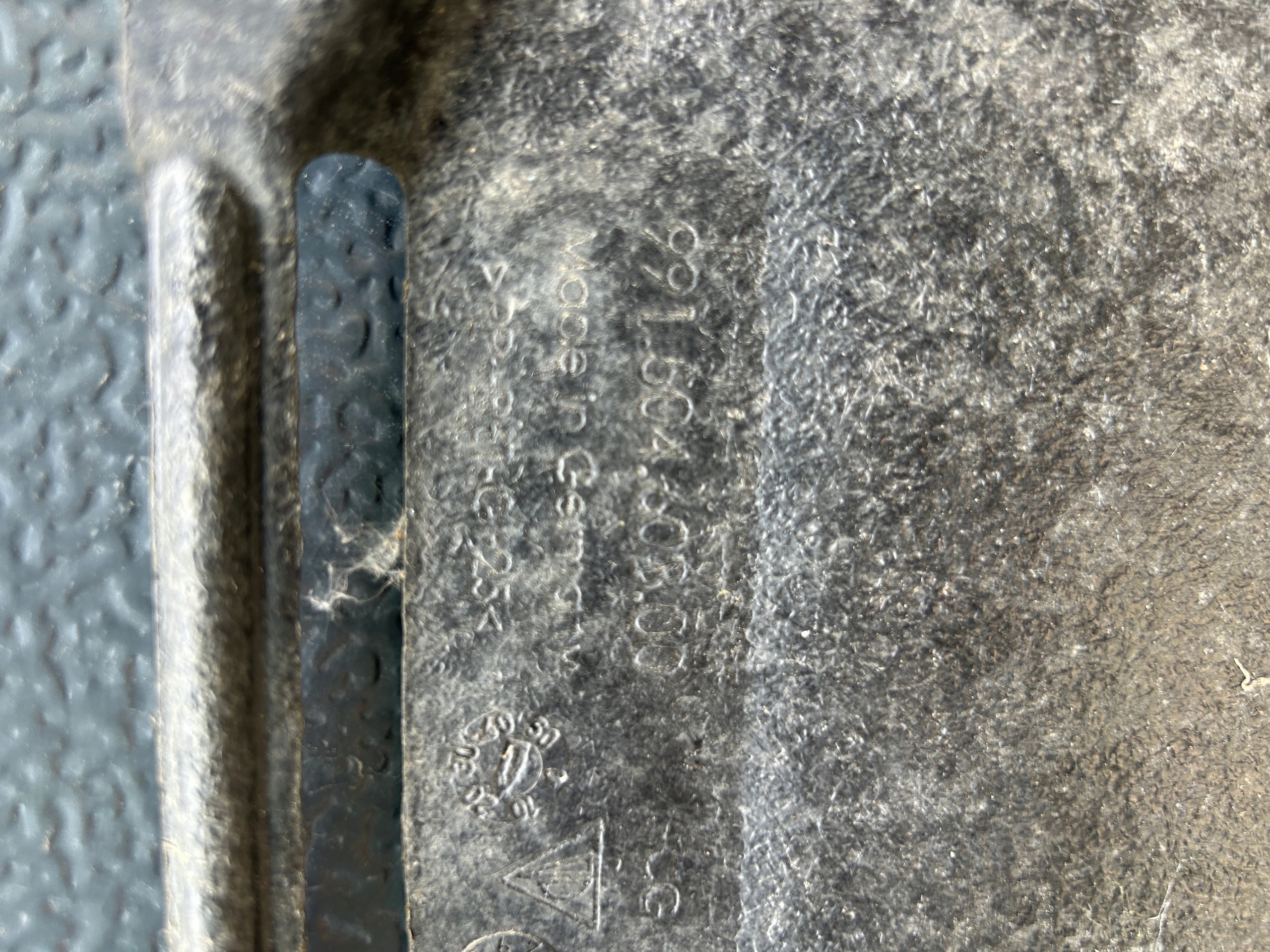 Porsche 991 911 Blende Abdeckung abdeckung Unterfahrschutz 99150460300