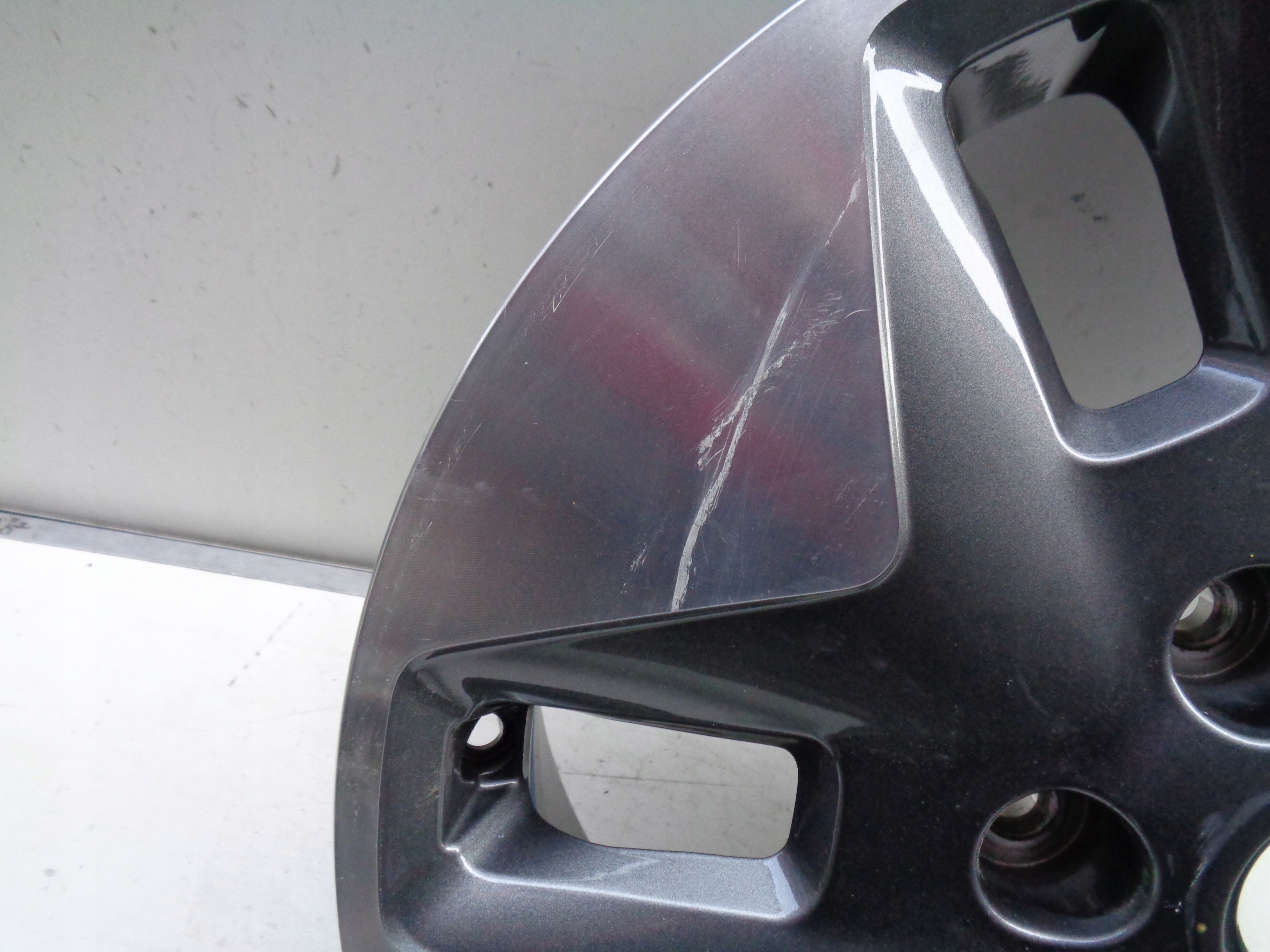 disk hliníkový HYUNDAI 7JX18 ET53,5 6X139,7