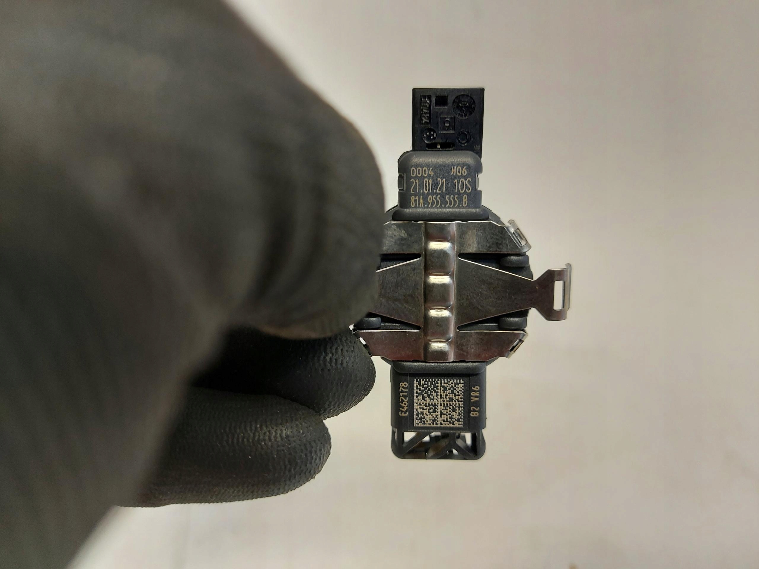 Audi A7 II 4K8 4M0 TFSI sensor rain 81A955555B