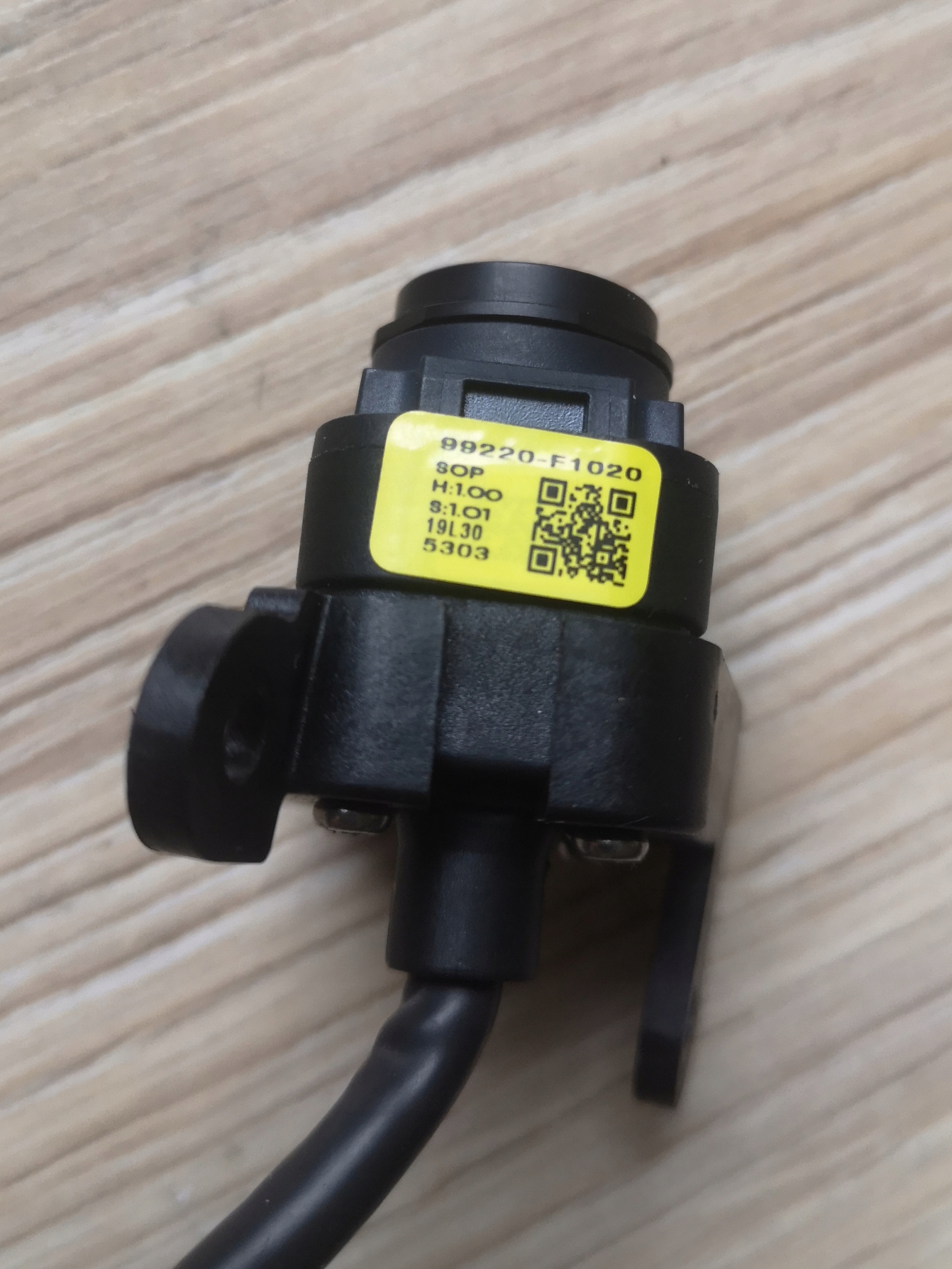 KAMERA TOP VIEW SIDE KIA 99220-F1020 OE Typ samochodu 4x4/SUV Samochody osobowe