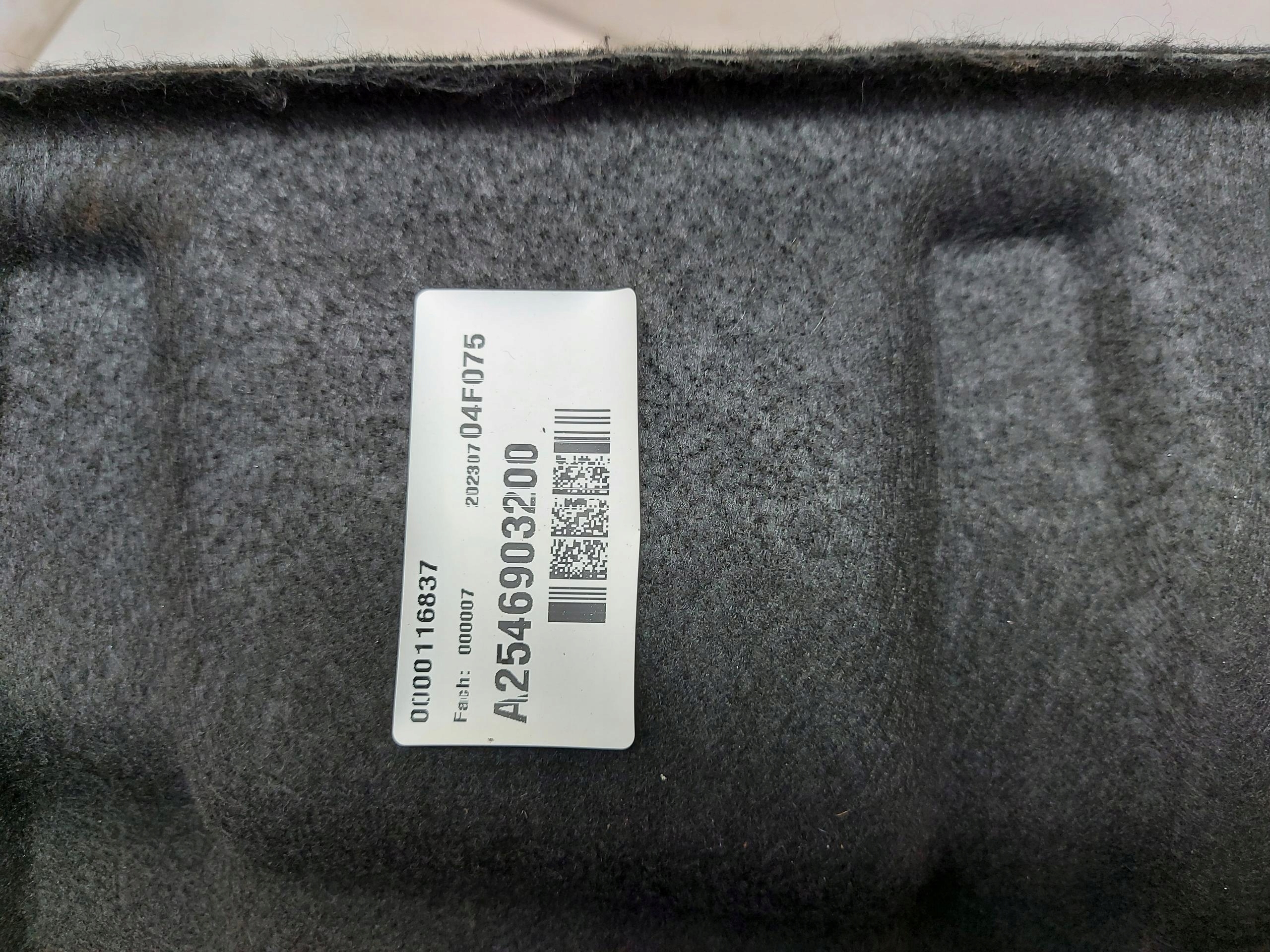 Mercedes W254 GLC 220d floor mats boot A2546903200