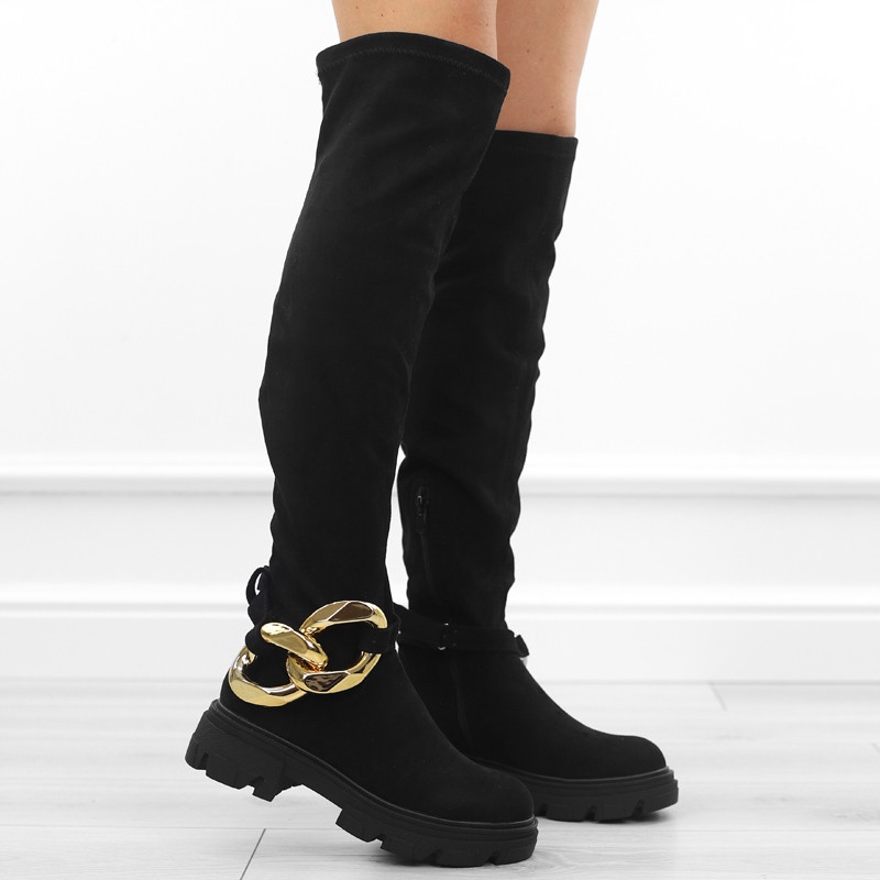 Černé dámské kozačky za koleno, elastické mušketýrky, semišový řetěz