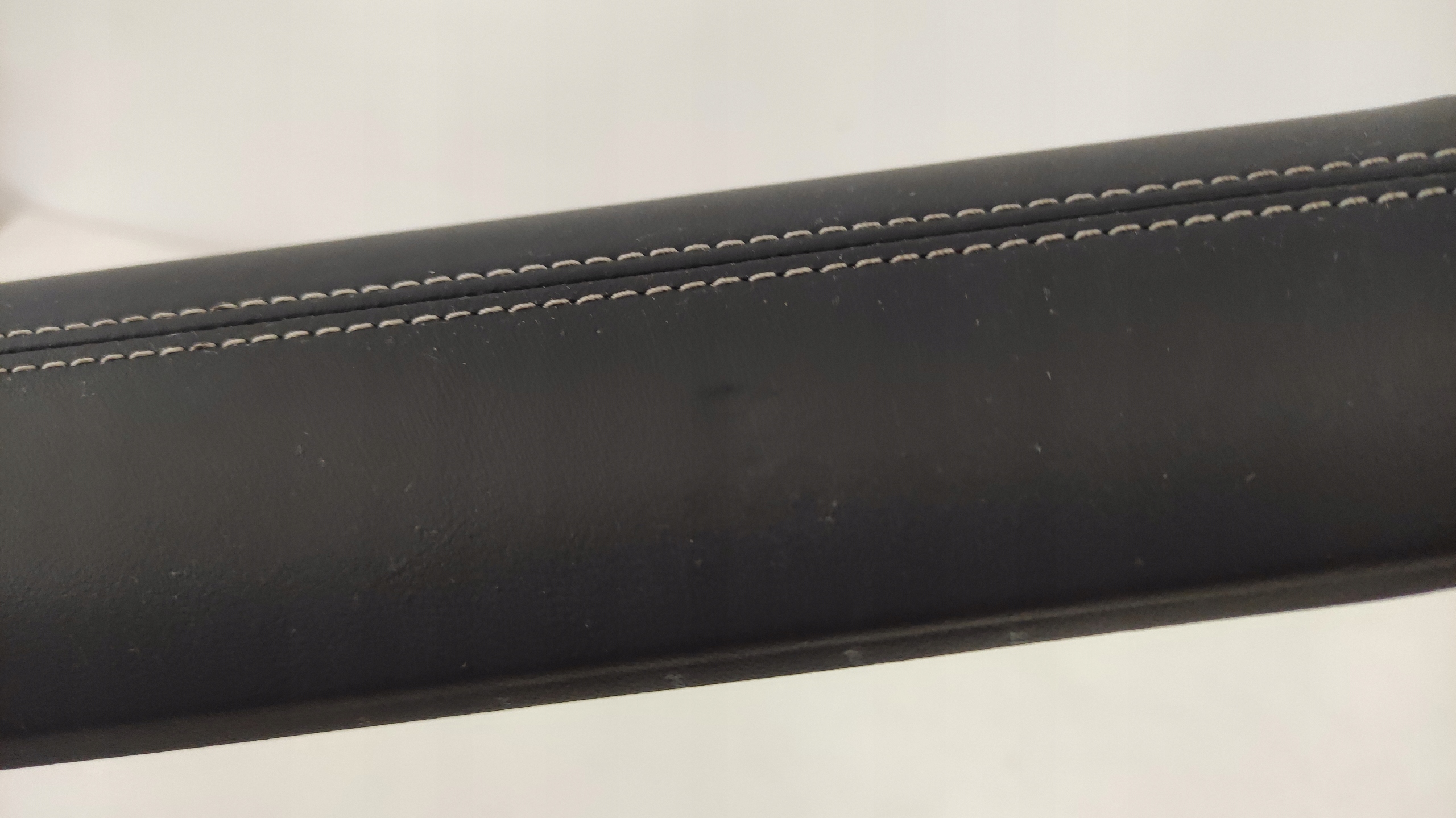 decorative trim grid leather HYUNDAI TUCSON II 19
