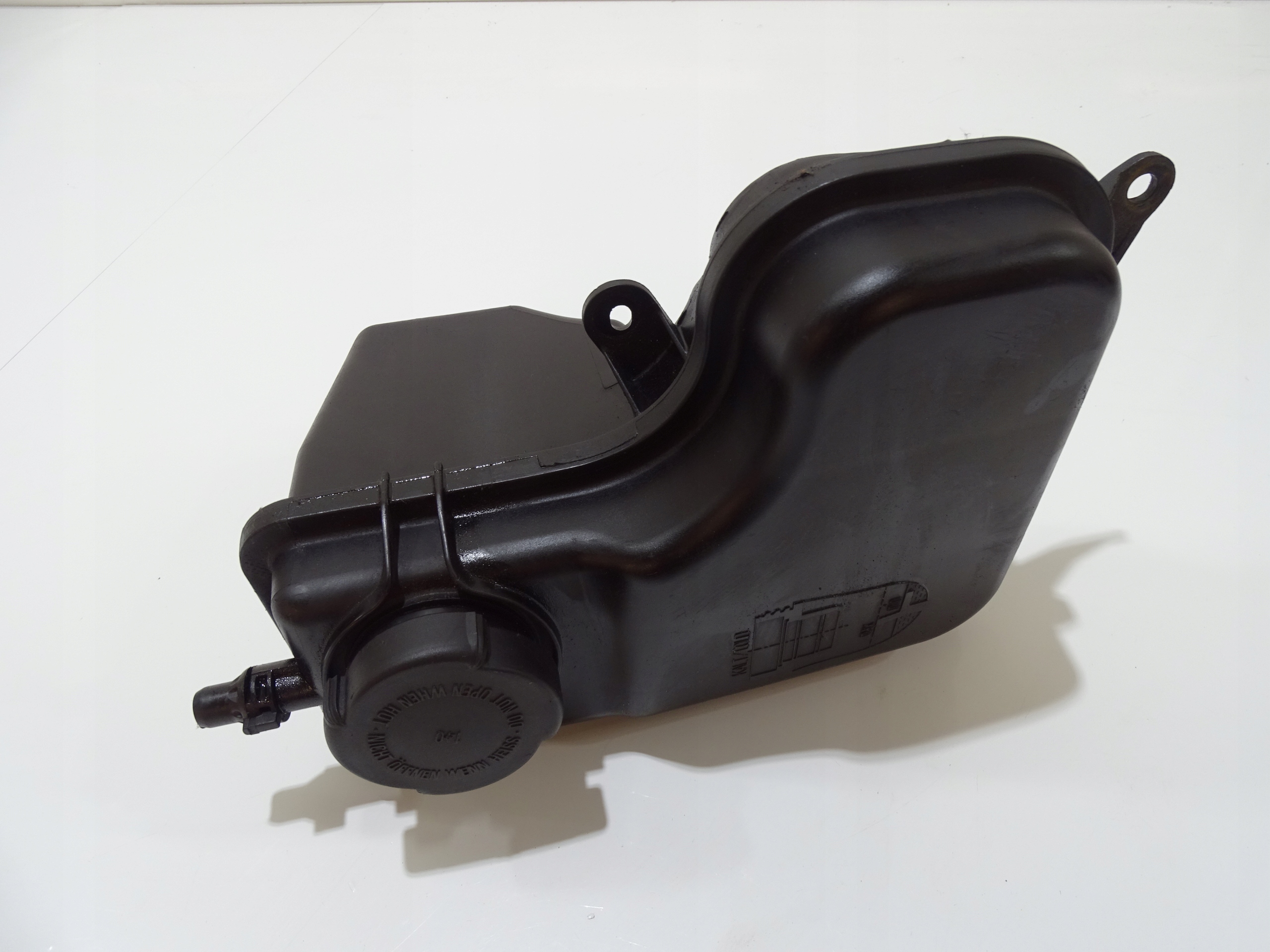 water tank BMW X3 E83 E60 E61 OE 7800293