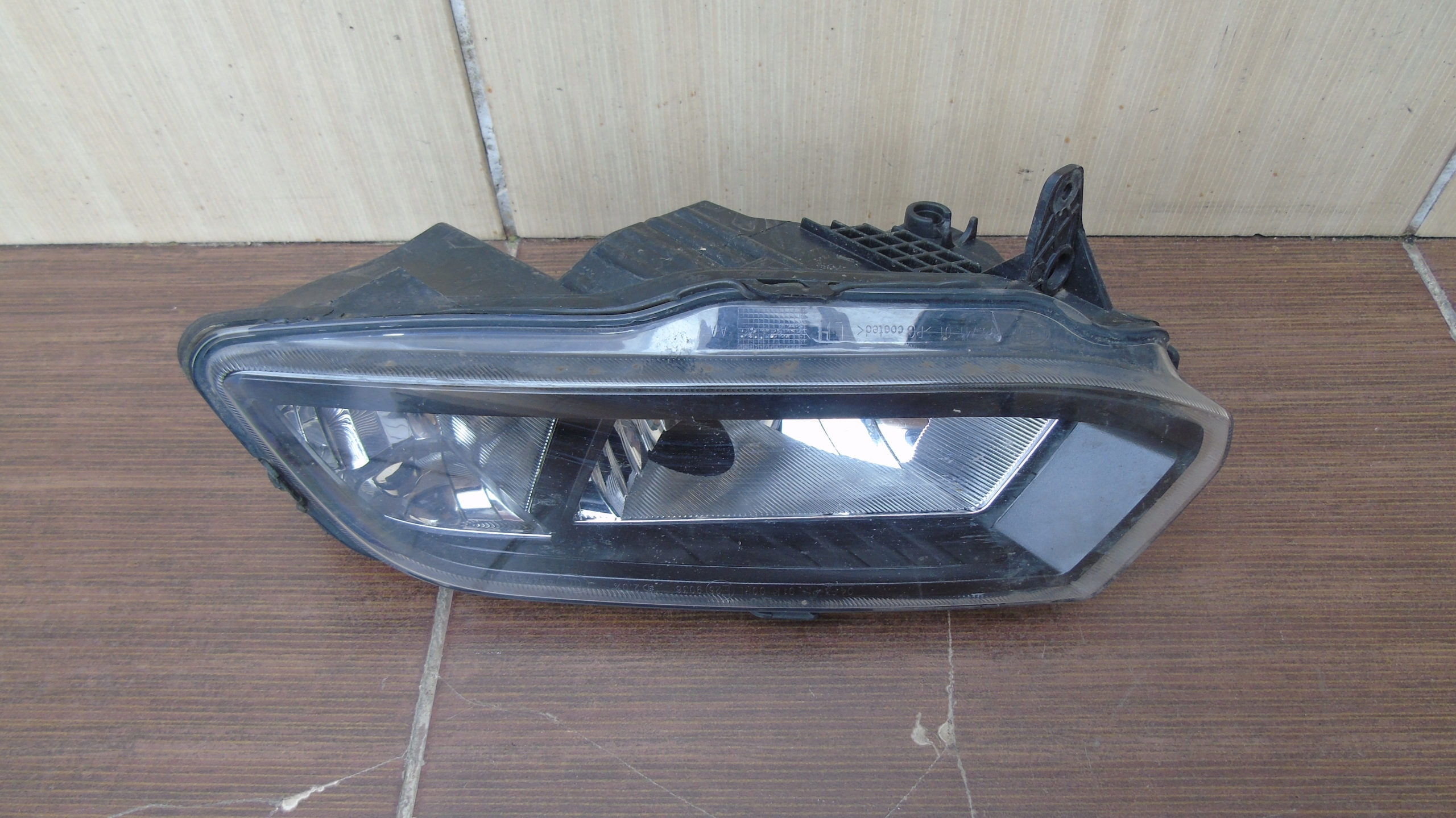 6C0941661D - ГАЛОГЕН ЛЕВЫЙ VW POLO 6C 14-17 OE