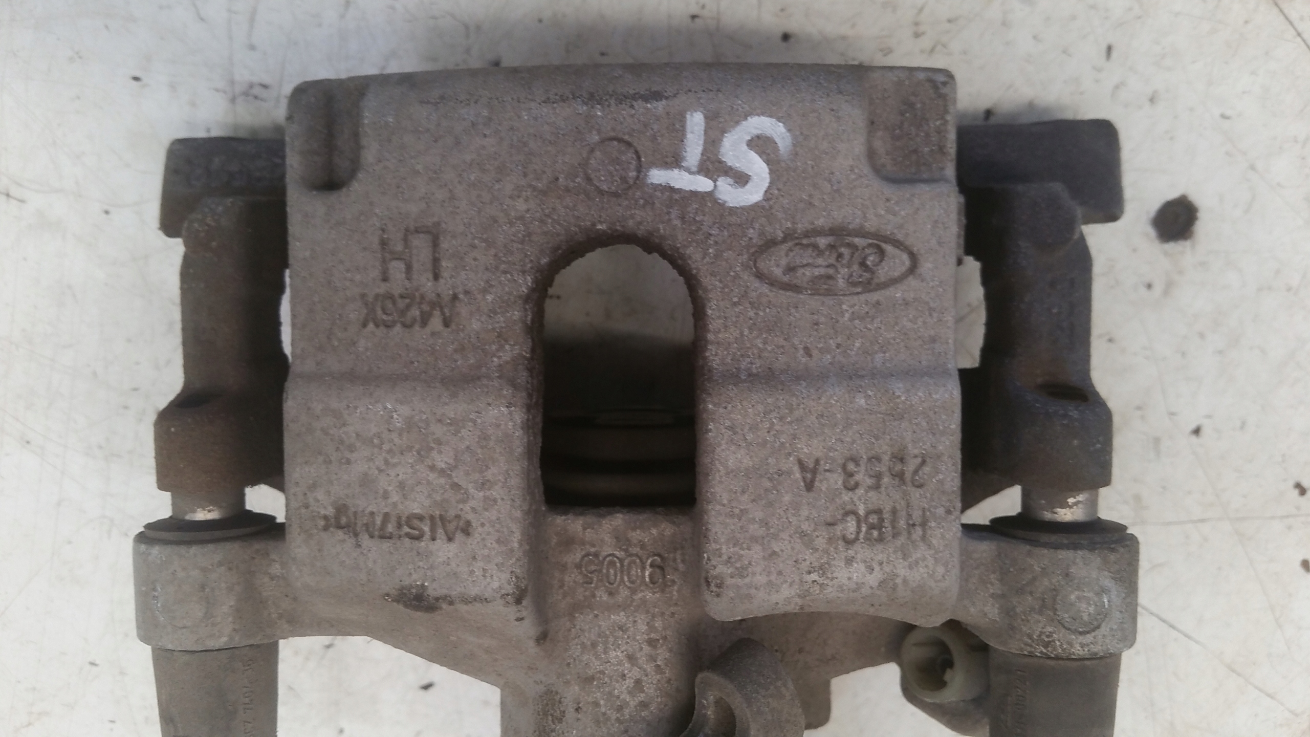 caliper left rear part Ford Fiesta MK8 ST