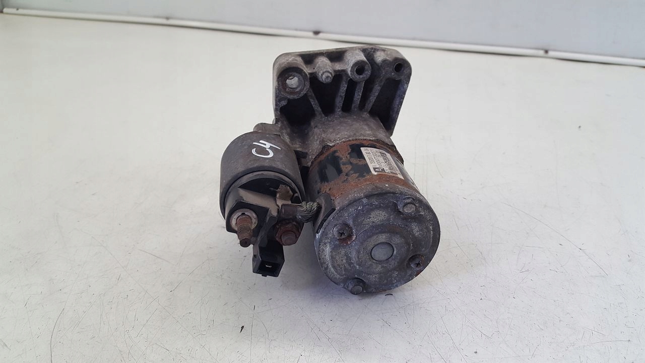 startér Citroen C4 1,6 VTI