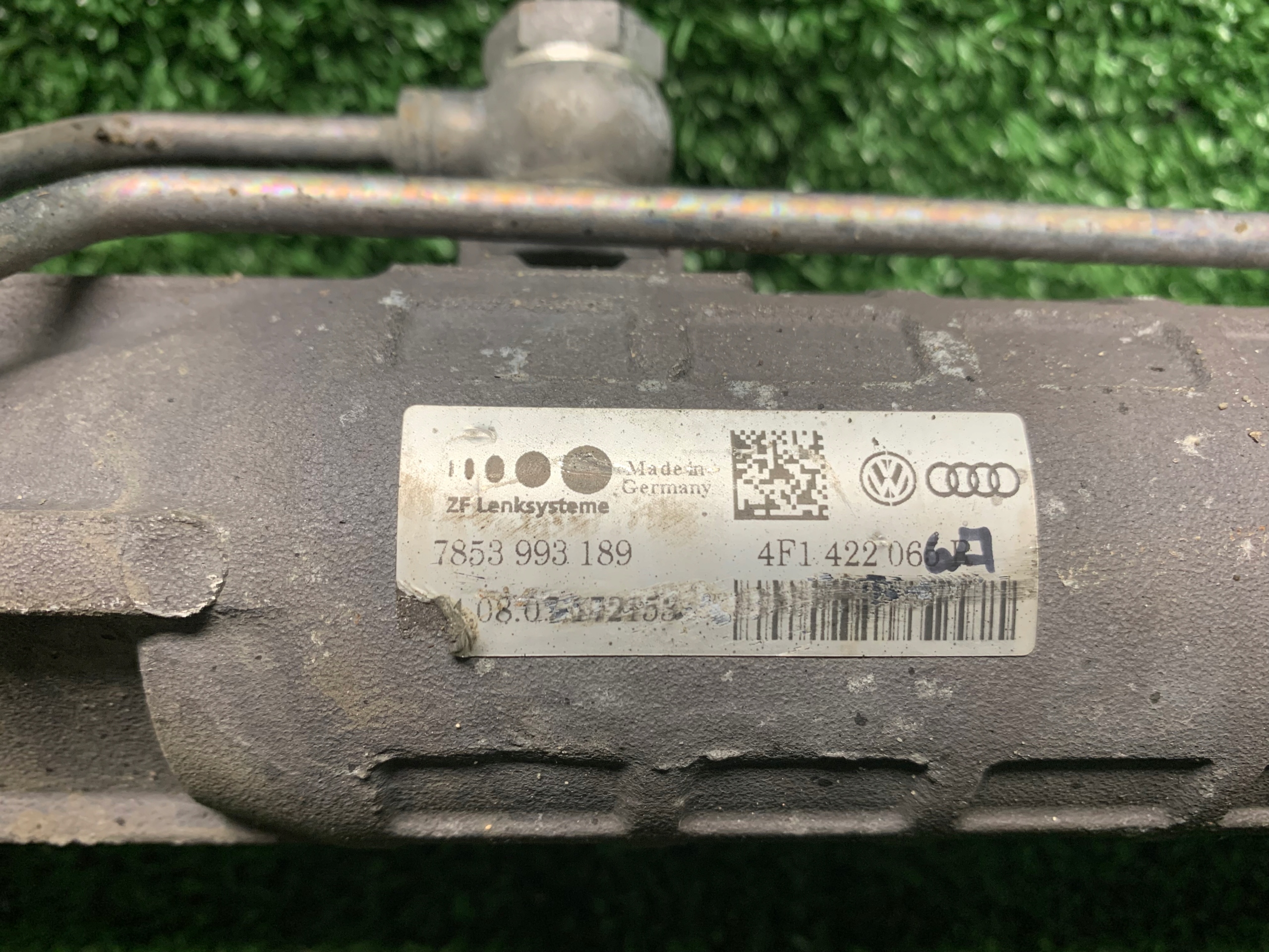 Boîter direction Boîter direction AUDI A6 C6 4F1422065R