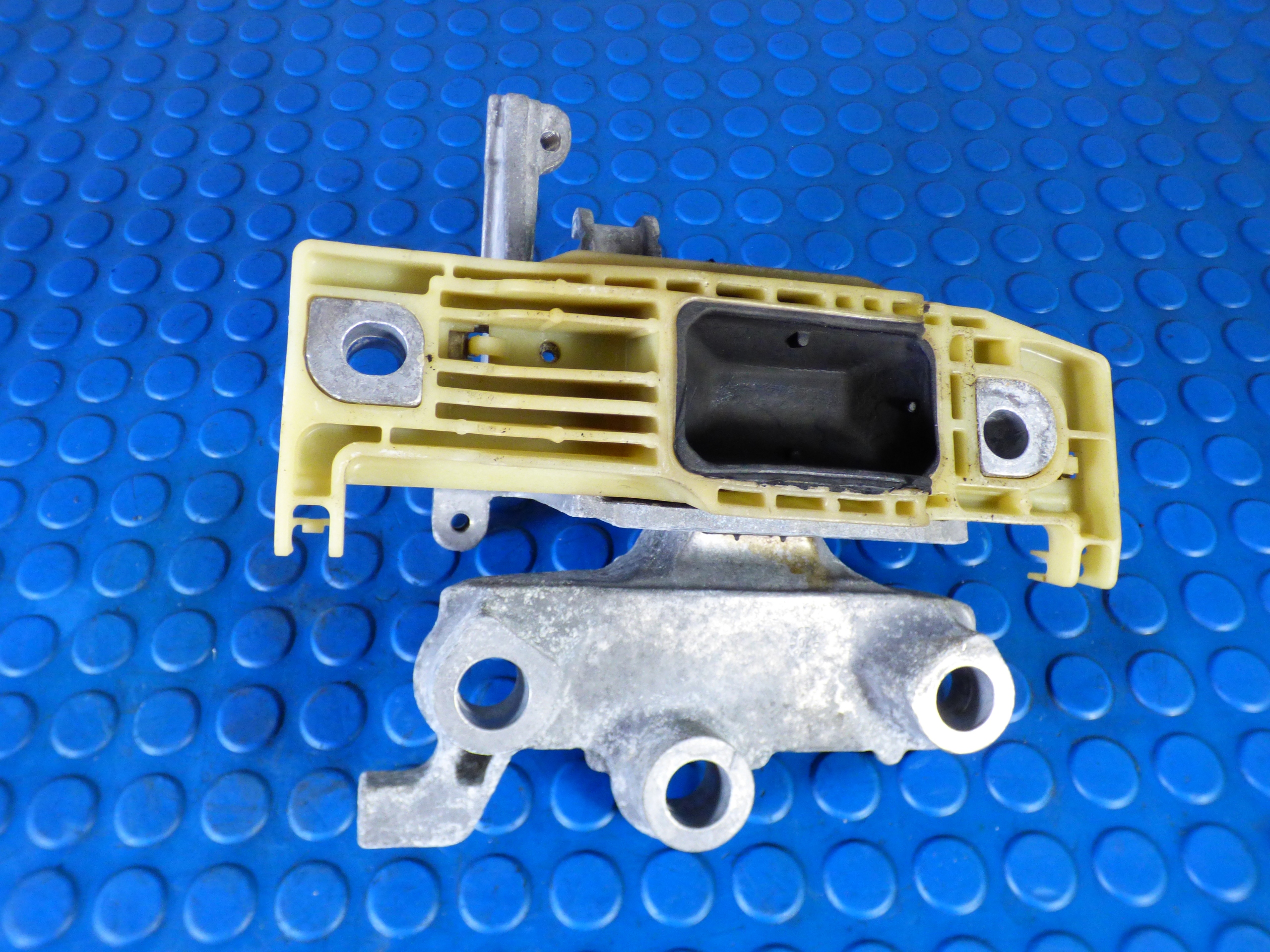 Getriebehalter getriebe stBDB ASTRA K V 1.5CRDI LIFT