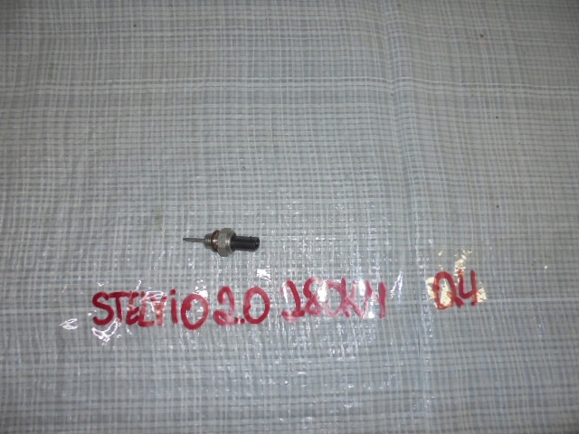 CZUJNIK OLEJU TEMPERATURY ALFA ROMEO STELVIO 2.0