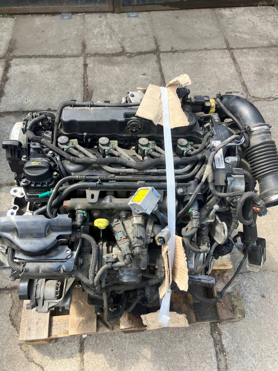 engine pump nozzles CITROEN PEUGEOT 2.0 BLUE HDI AHV AH01