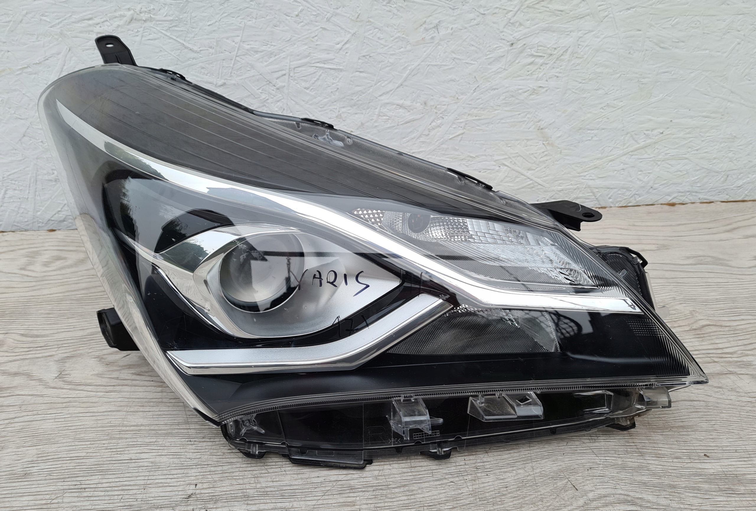Frontscheinwerfer Toyota Yaris I P1 Facelift LED Rechts Scheinwerfer Headlight - Thumbnail 2