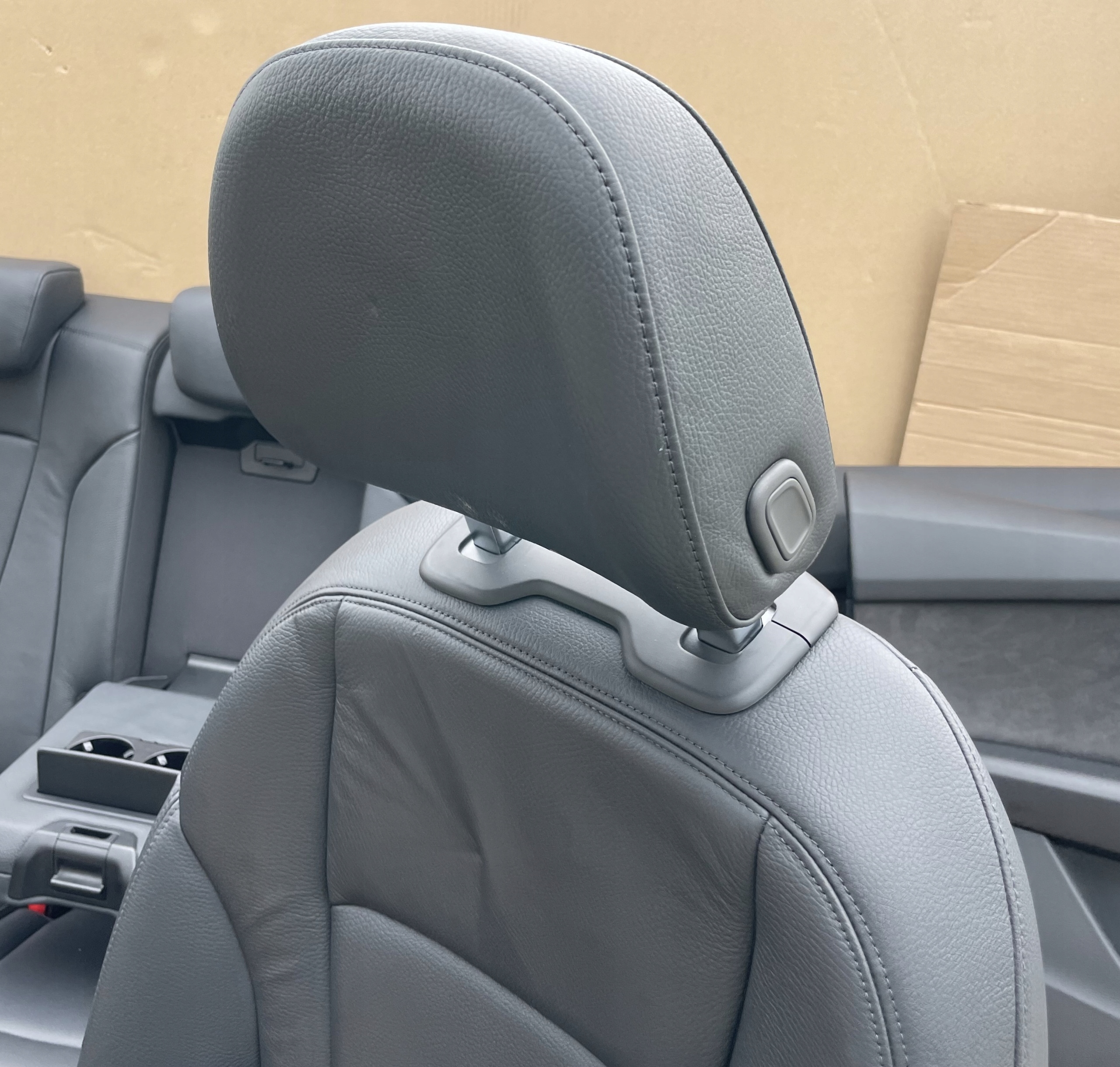seats armrest AUDI Q8 leather ELEKTRYKA KOMPLET original