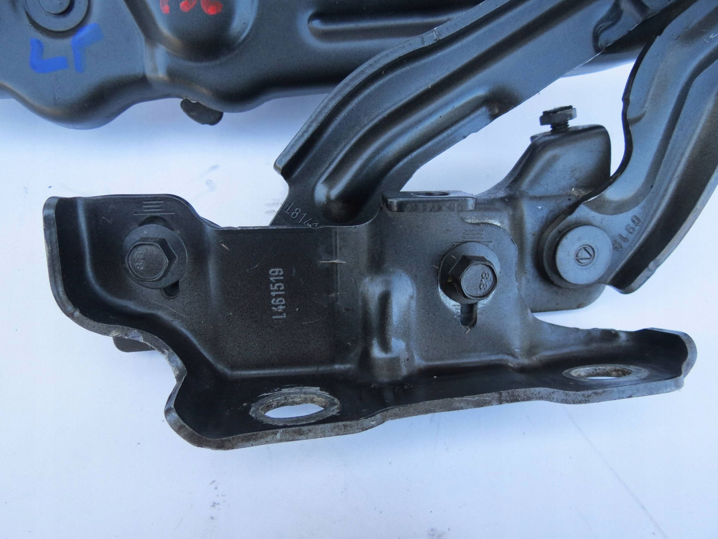 hinge bonnets left VOLVO V90 CROSS COUNTRY 32219799