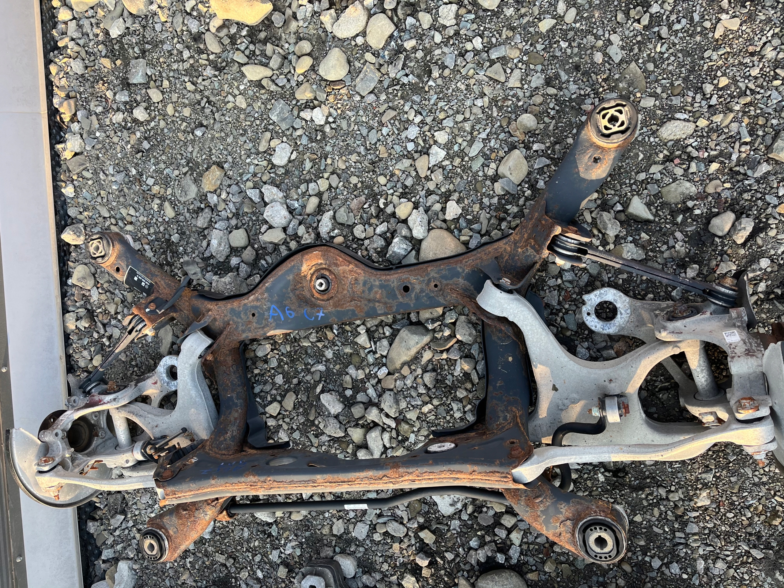 SANKI ZAWIESZENIE TYŁ AUDI A6 C7 QUATTRO 3.0