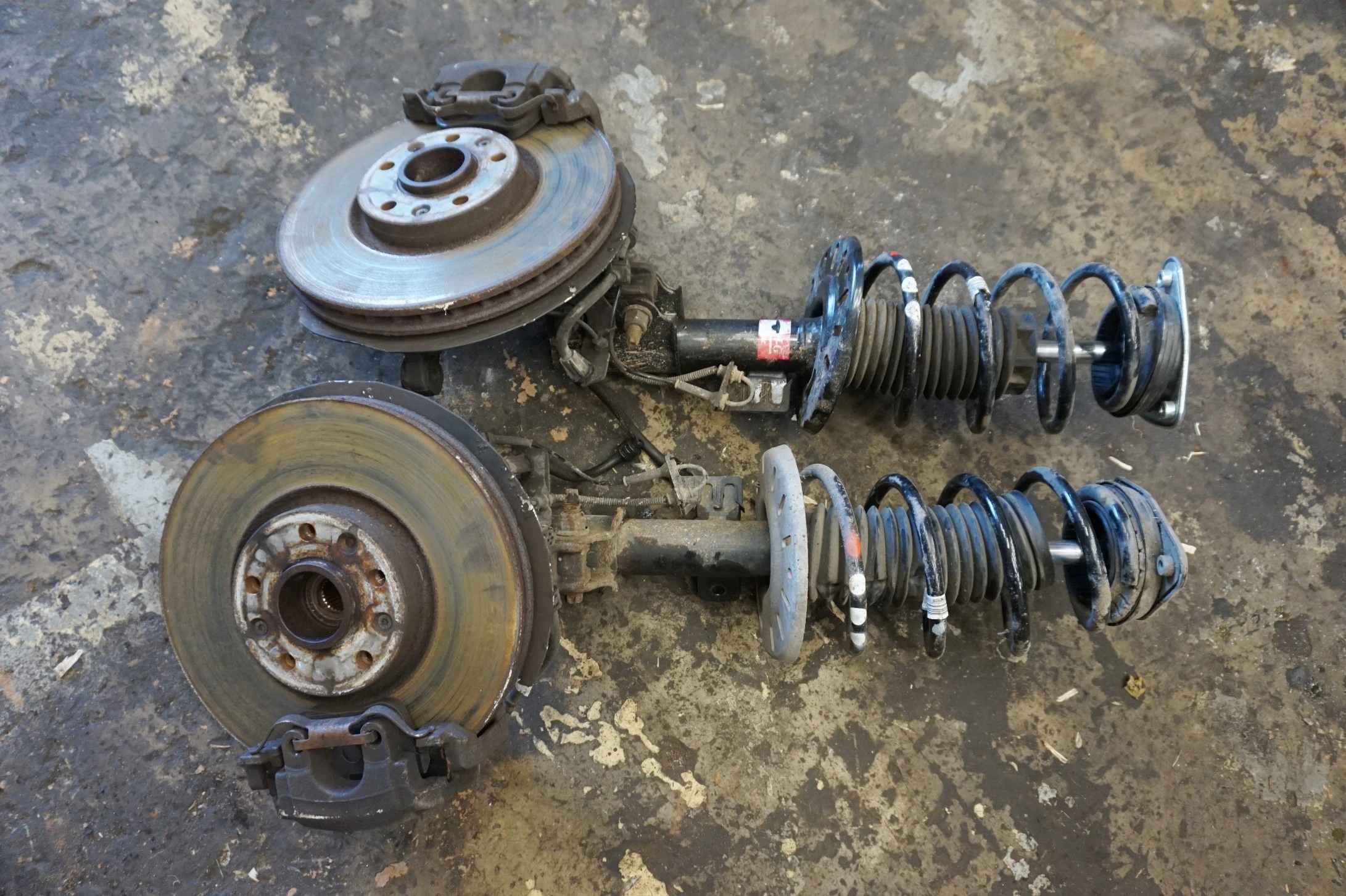 ABZ1 - MCPHERSON правый PEUGEOT 308 II T9 2.0 HDI автомат