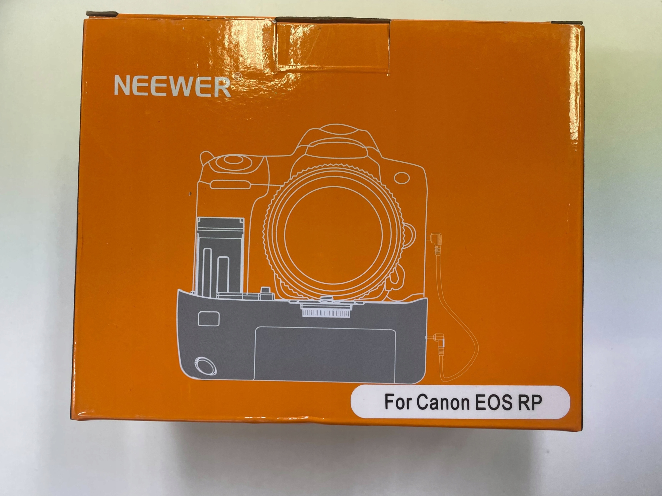 Neewer Uchwyt (LP-E17) do Canon EOS 77D, EOS 800D, EOS 900D P14D26 EAN (GTIN) 5901891108705