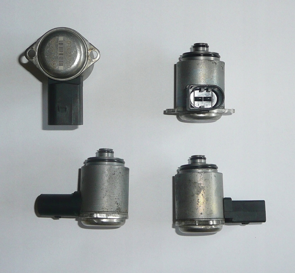 Датчик сервоприводу Audi A8 S8 D3 4E1998317