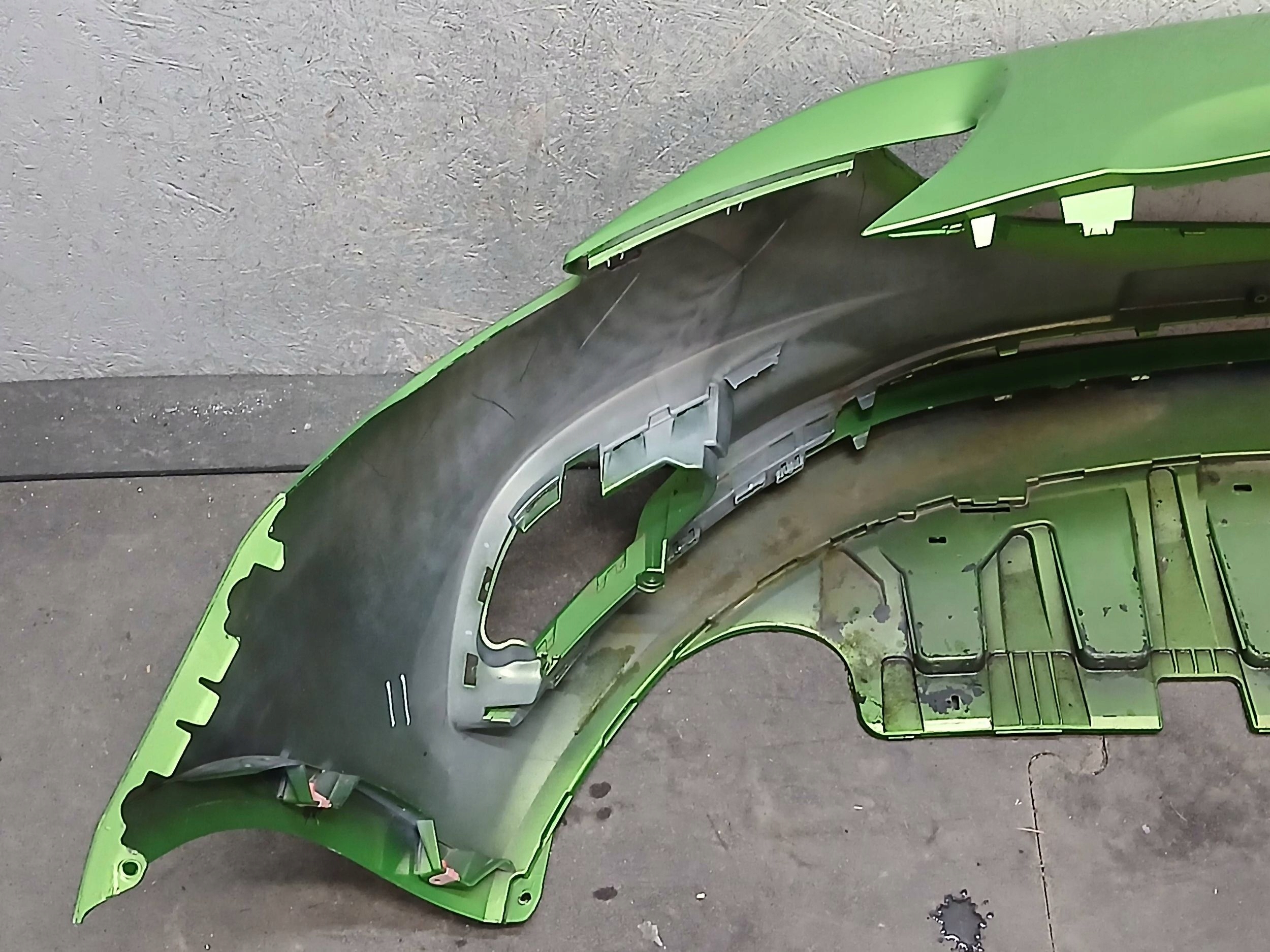 nárazník předek OPEL CORSA E
