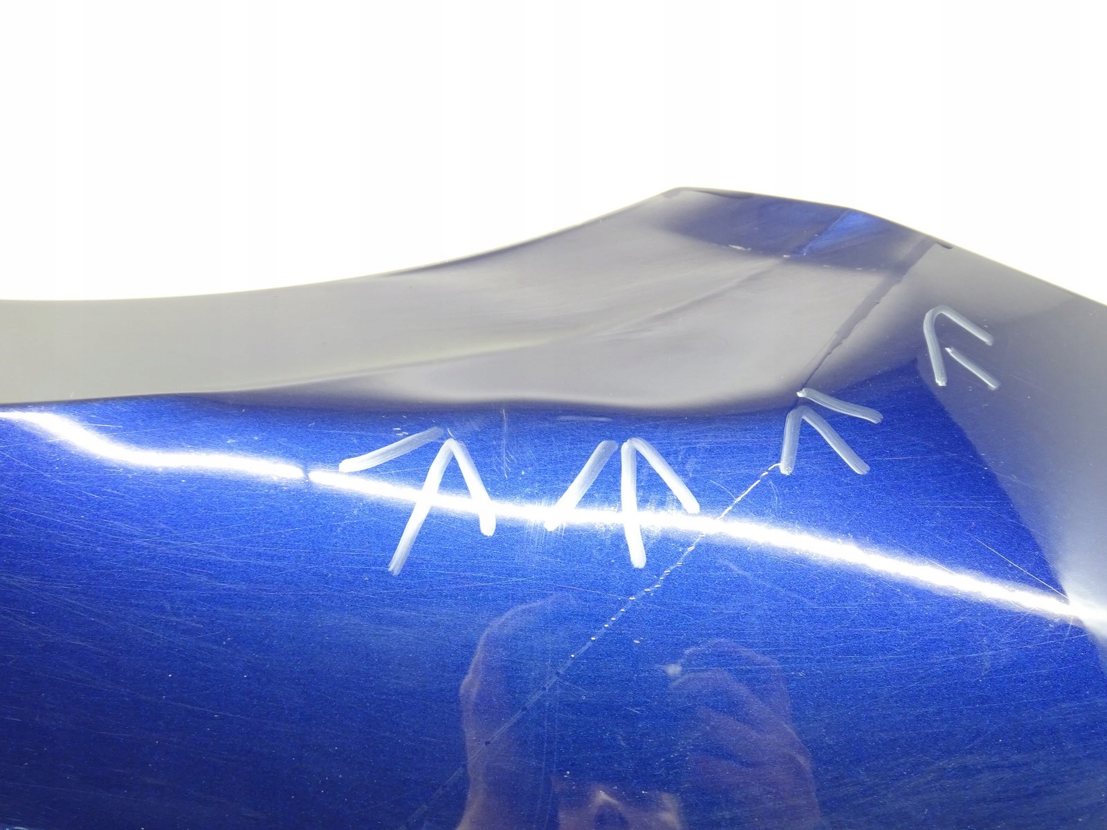 blatník Ľavé ľavý predok predný AUDI A4 B9 LX5H