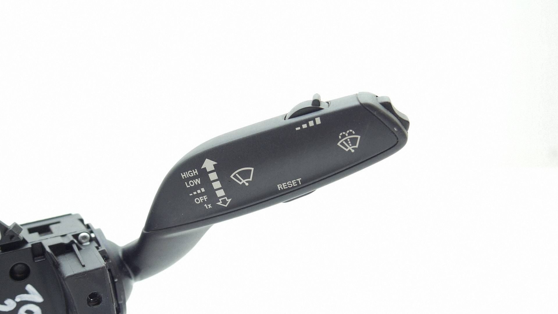DEVIO LUCI TERGICRISTALLO TERGI PAJAK DEVIO LUCI DEVIO AUDI A4 B8 A5 8T LIFT 4G8953502AA