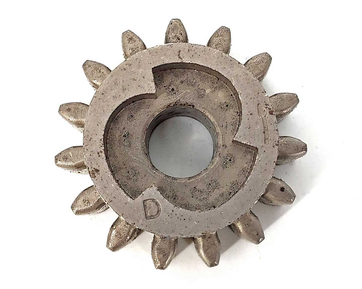 Zębatka napędowa prawa do kosiarki OleoMac GV48 Marka Oleo-Mac