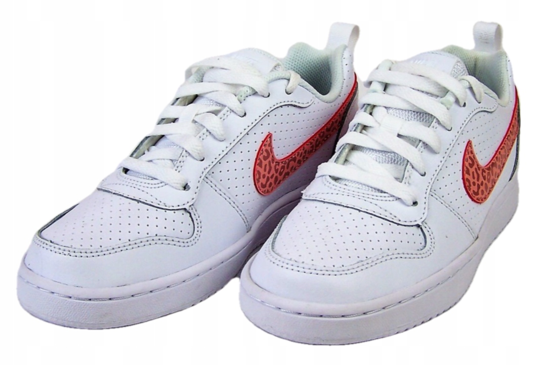 

Nike Court Borough Low