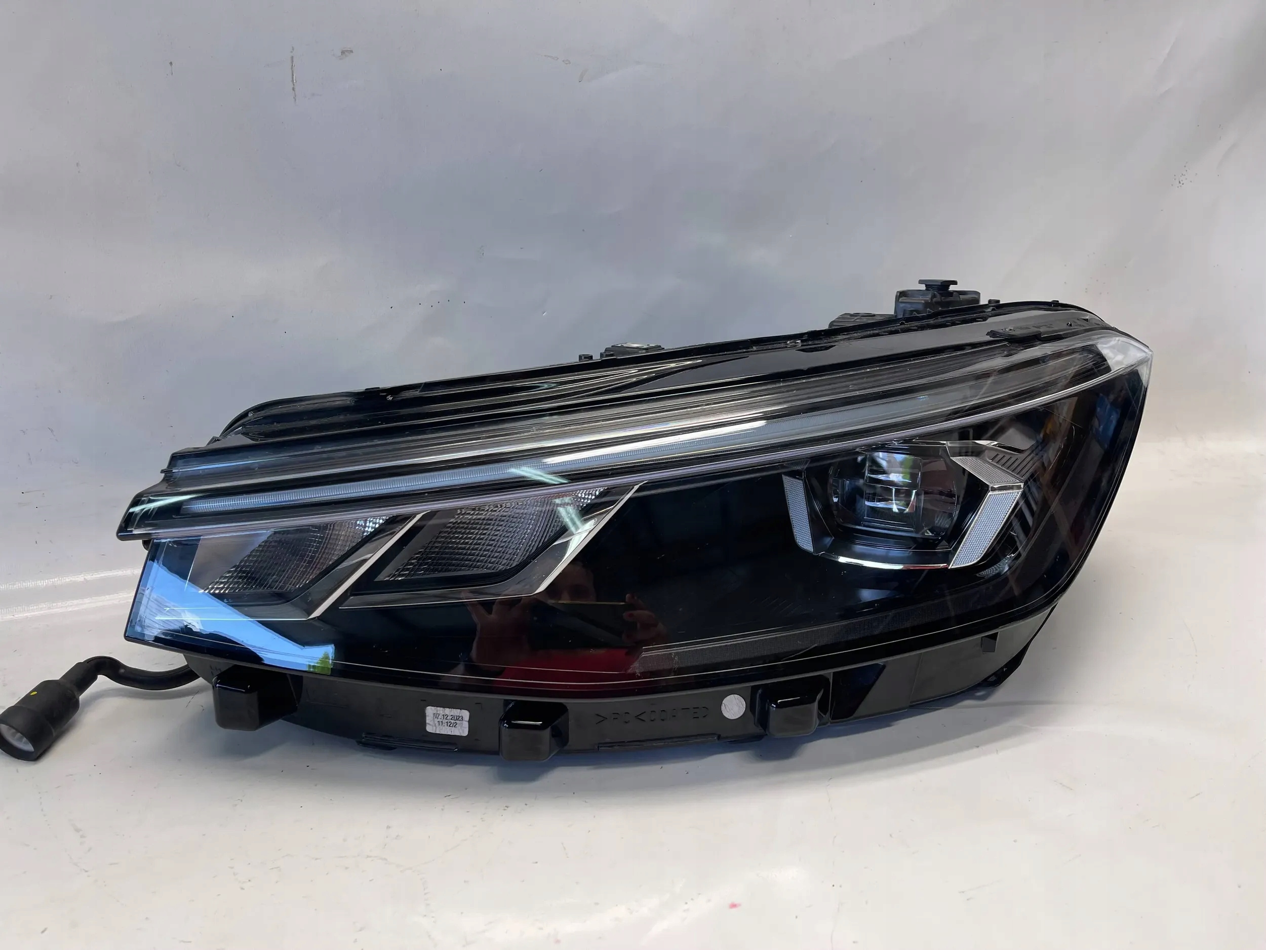 фара левая vw PASSAT B9 full led 3J1 3J1941005 передняя