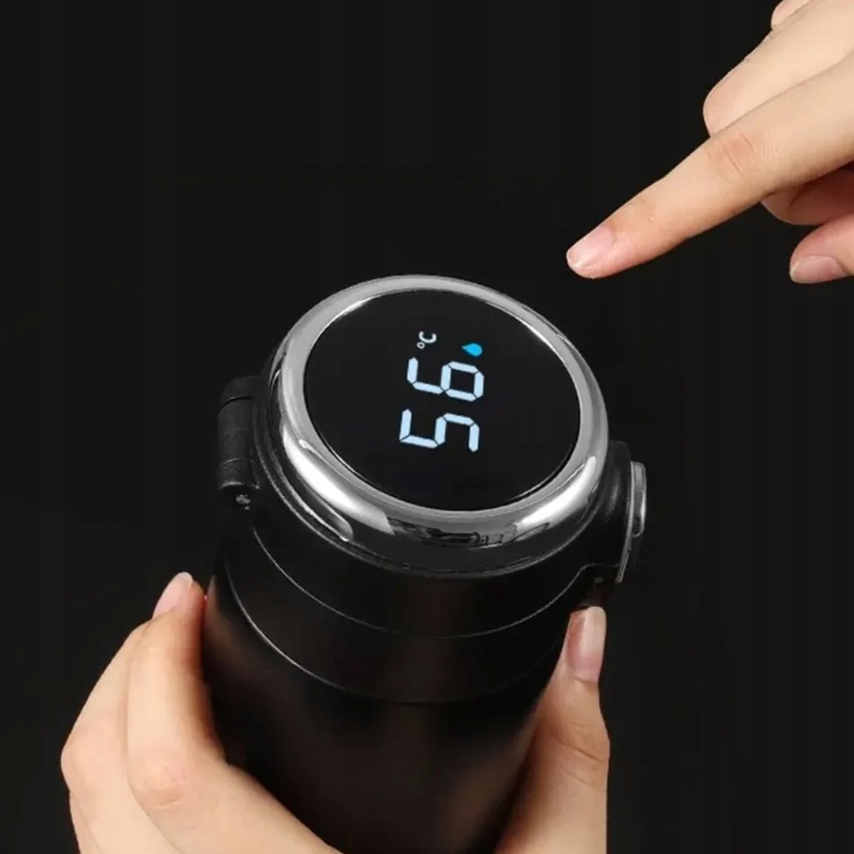 KUBEK TERMICZNY TERMOS WYŚWIETLACZ TEMPERATURY LCD USTNIK 420ML Pojemność 420 ml