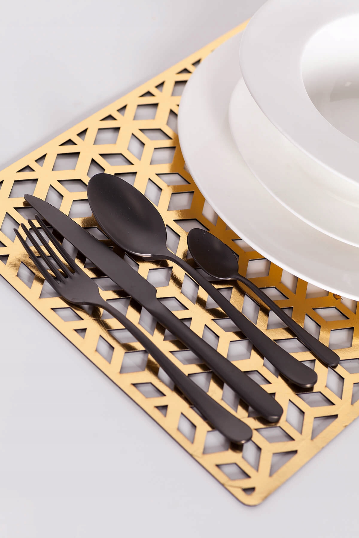 Zestaw sztućców w kolorze czarnego matu - 24szt. EAN (GTIN) 8007413770317