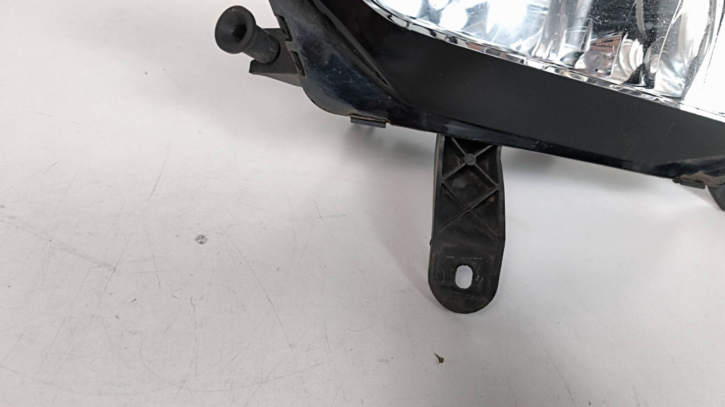 Opel Astra K fog light left front front 39098907
