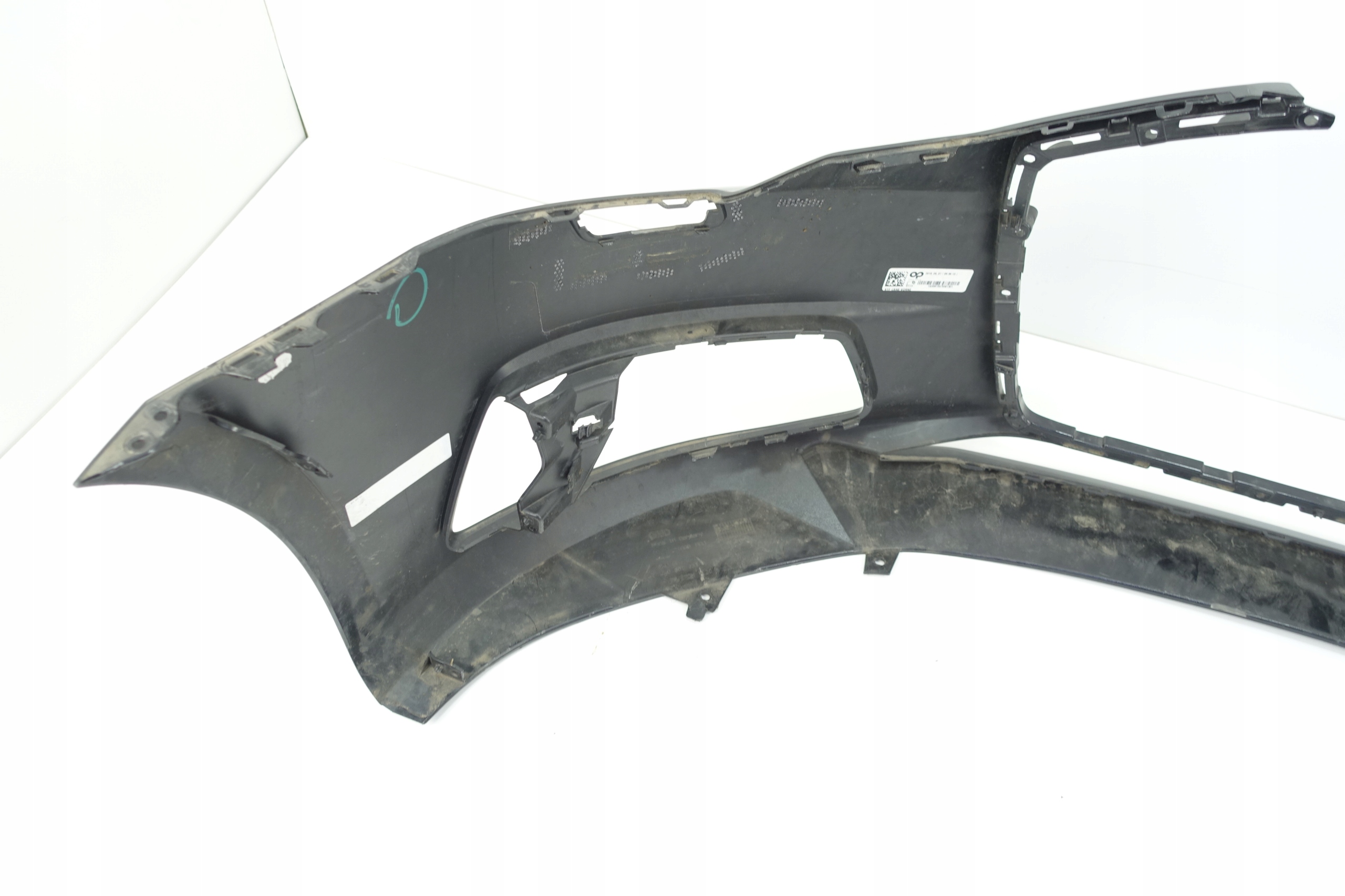 nárazník předek přední AUDI A6 C8 4K0 4K0807437