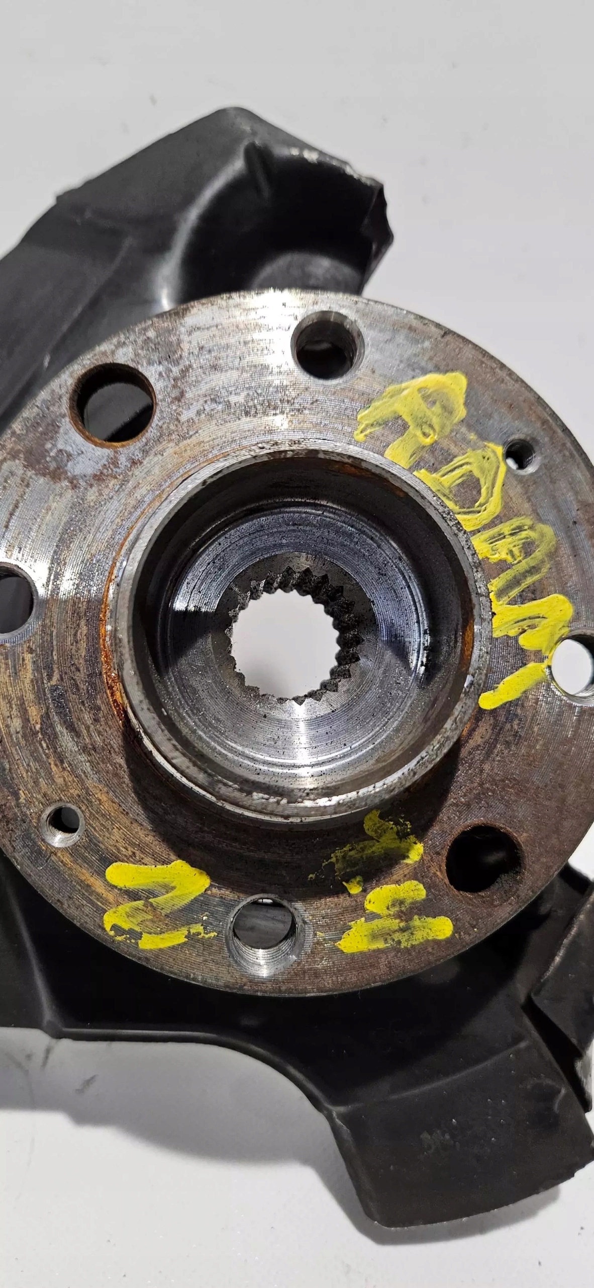 otoč čepu pravý předek OPEL CORSA E 14-19