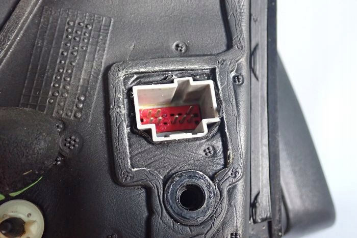 FORD FOCUS MK3 10- mirror right 8 PIN