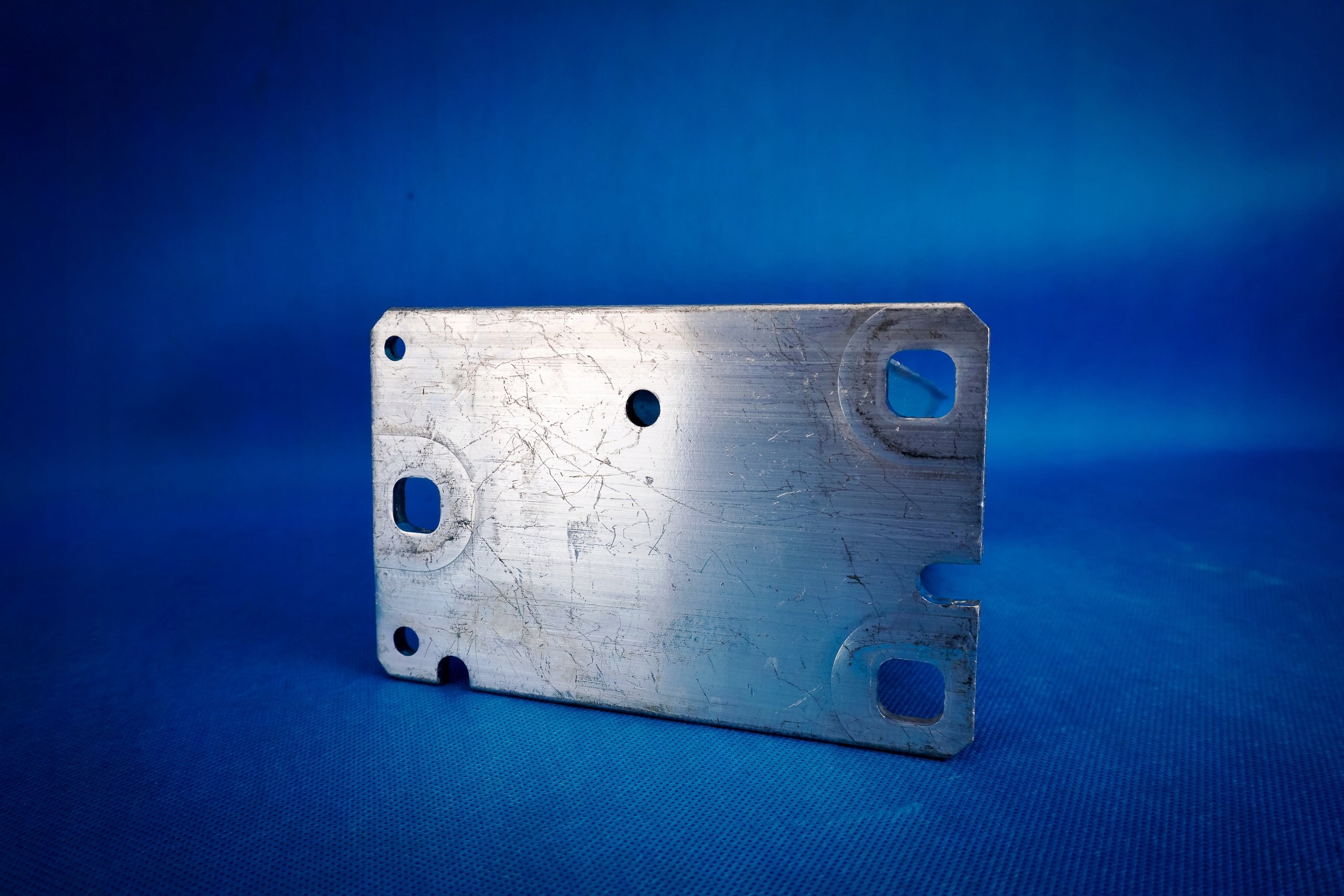 console siders of a bumper left Audi A4 8K A5 8T 8K0807133D