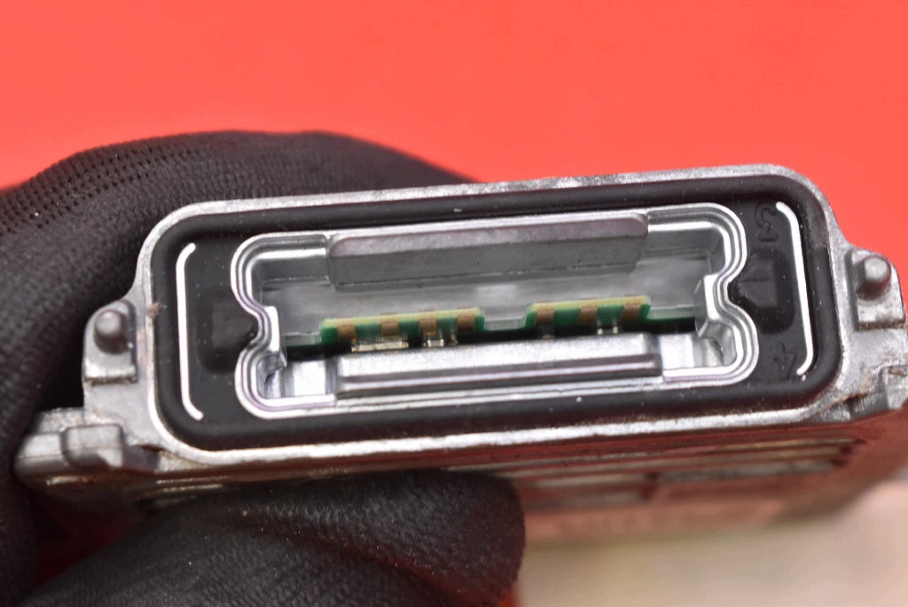 control unit XENON KSENON right 89089352 LAND RANGE ROVER 4 IV L405 12-17