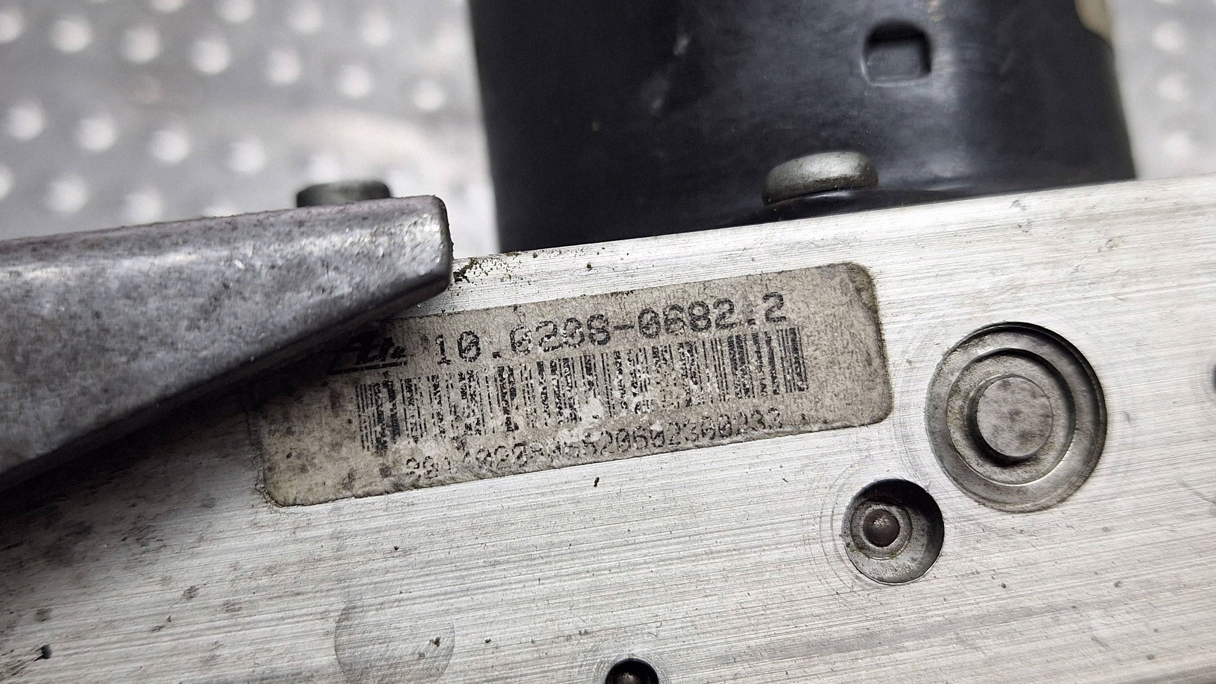 pump control unit ABS A2095450332 A0044311912 MERCEDES C W203 CLK W209