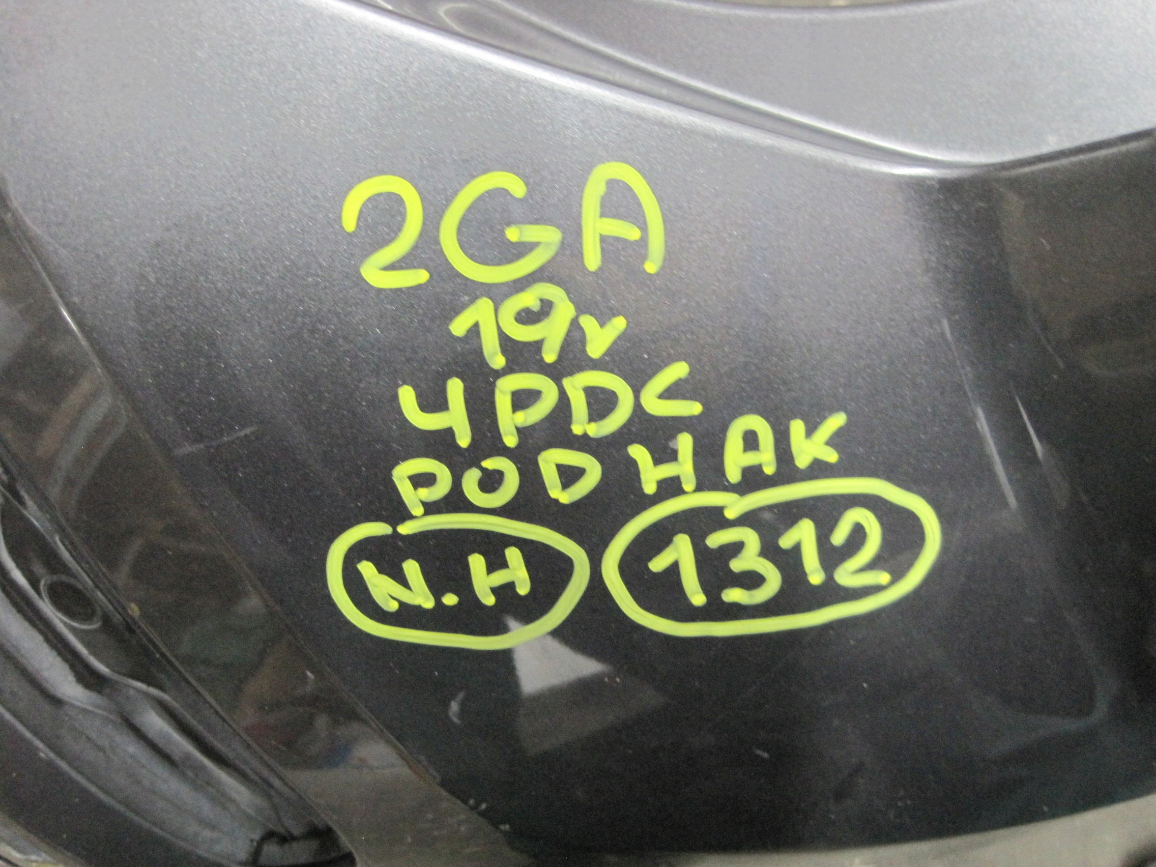 bumper VW T-ROC 2GA 4 PDC rear rear part