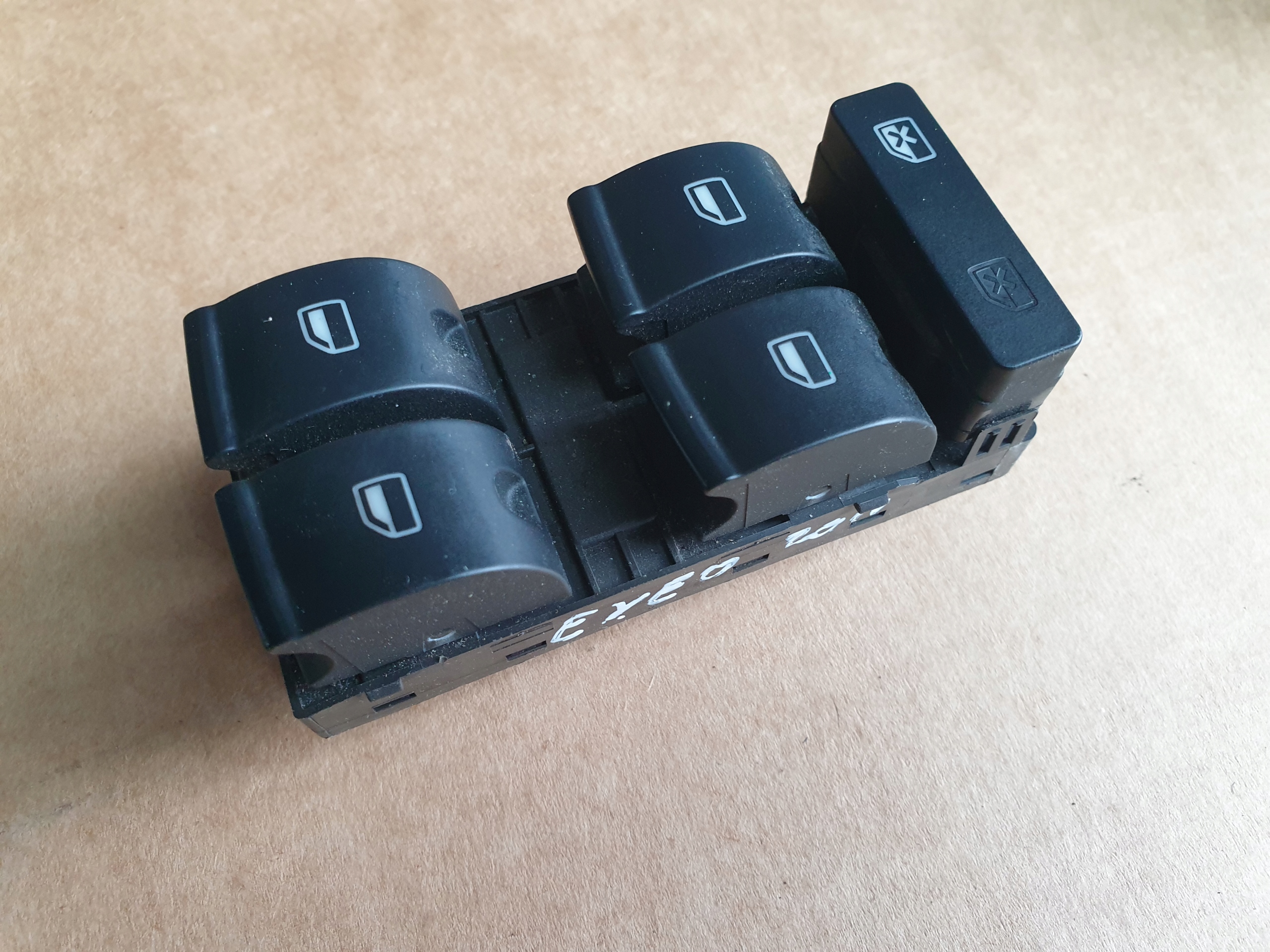 window control switch AUDI A4 B7 SEAT EXEO - 8E0959851D