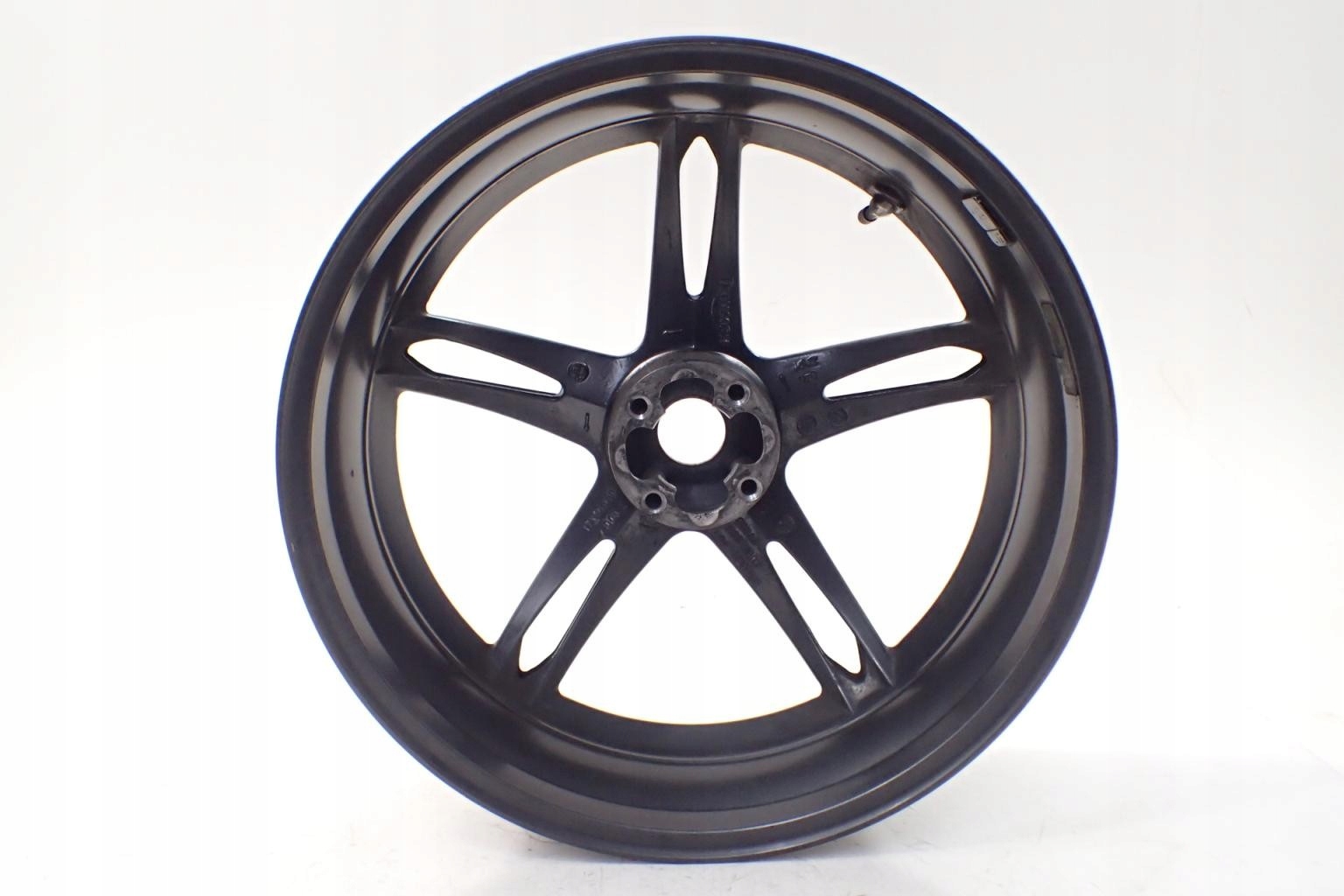 Triumph Speed Triple 1050 05-10 Felga tył 17" Model Speed Triple