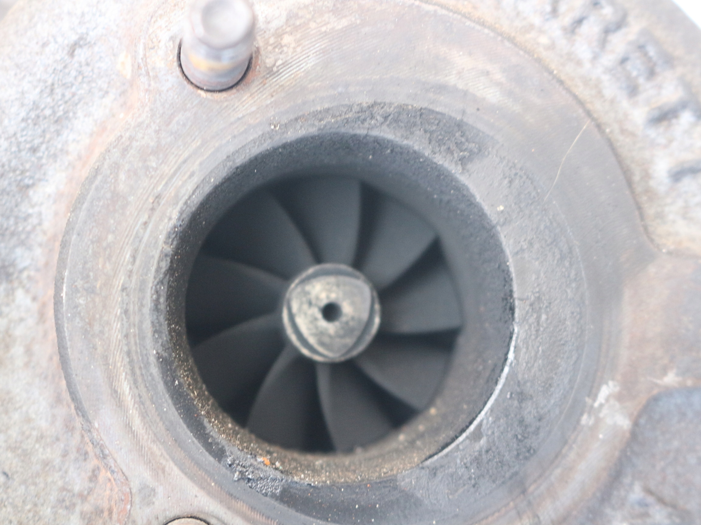 AUDI SEAT SKODA VW TURBINA TURBOSPRĘŻARKA 1.9 TDI 038145702K Typ silnika Diesel