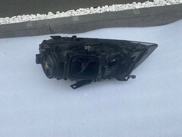 light right Audi A4 8K Bi Xenon Led 2011