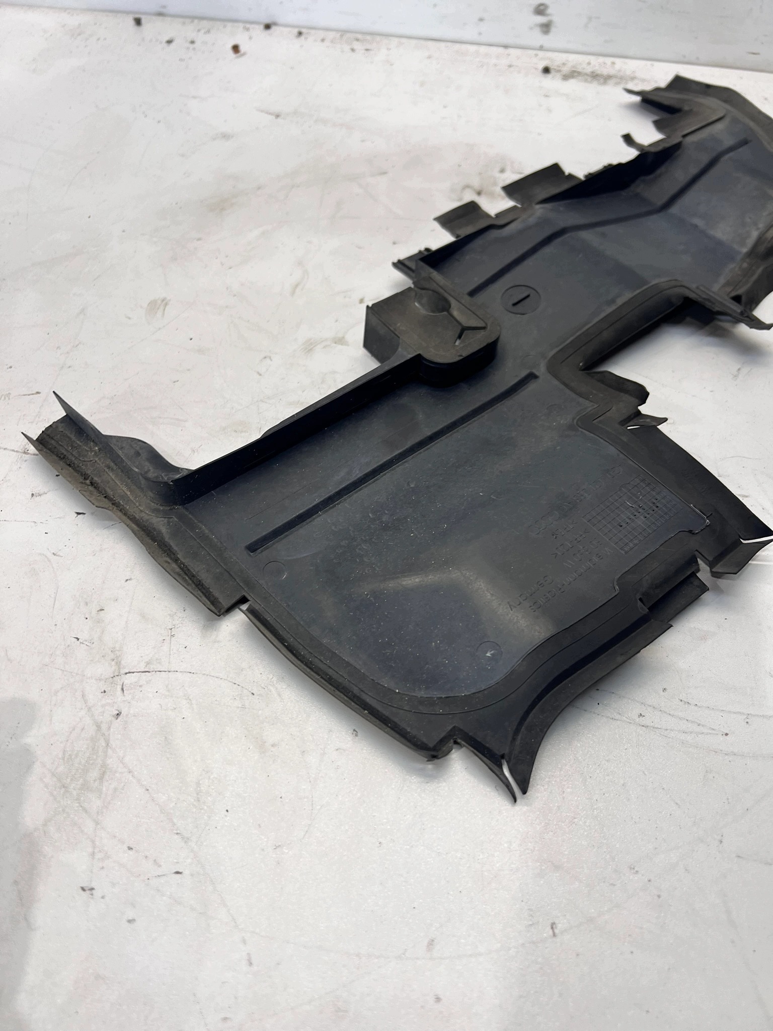 prise conduite d'air gauche AUDI A6 C7 A7 4G0121283AC