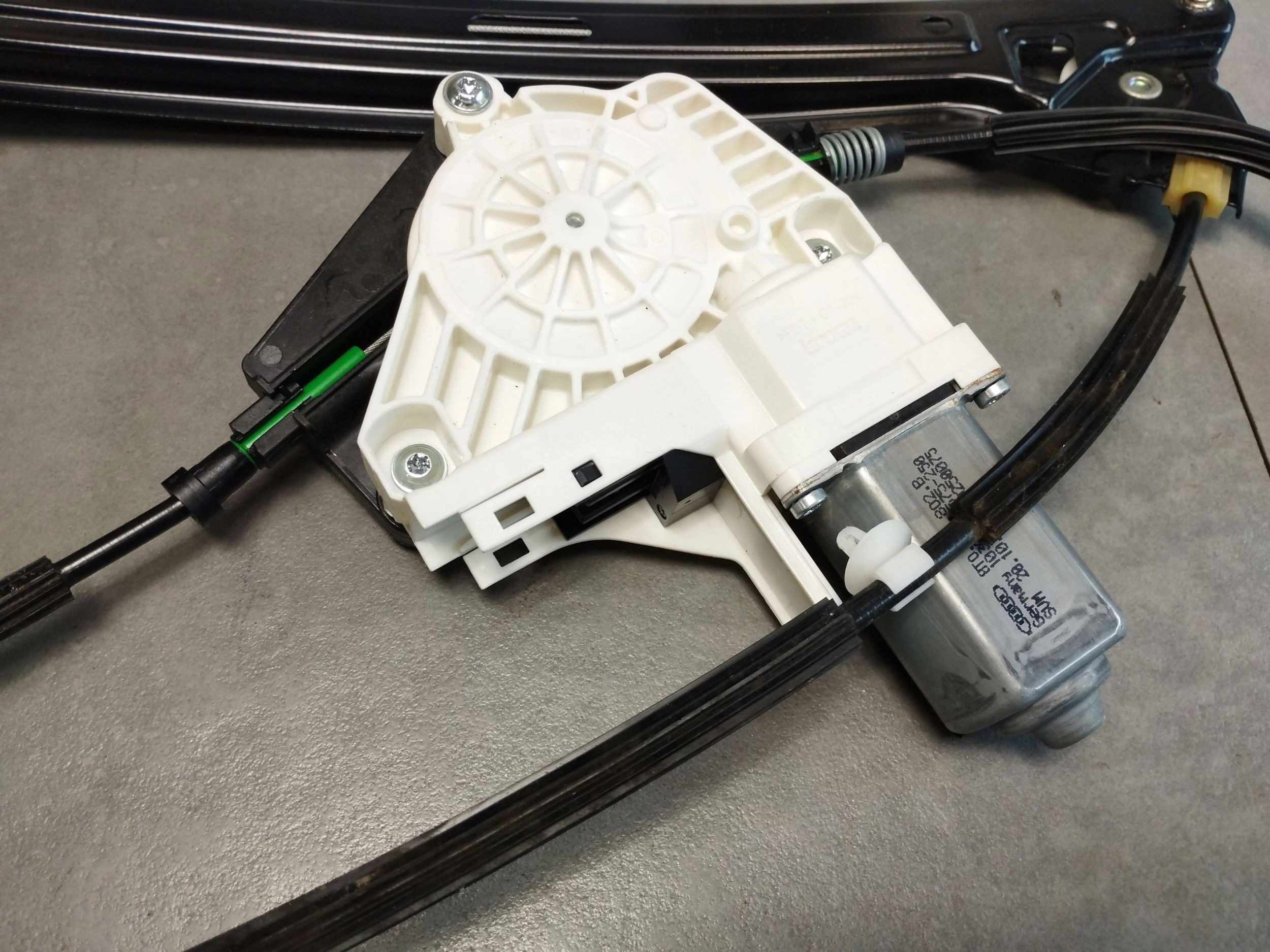 Audi A5 Sportback 8TA mechanism windows right front 8T8837462B