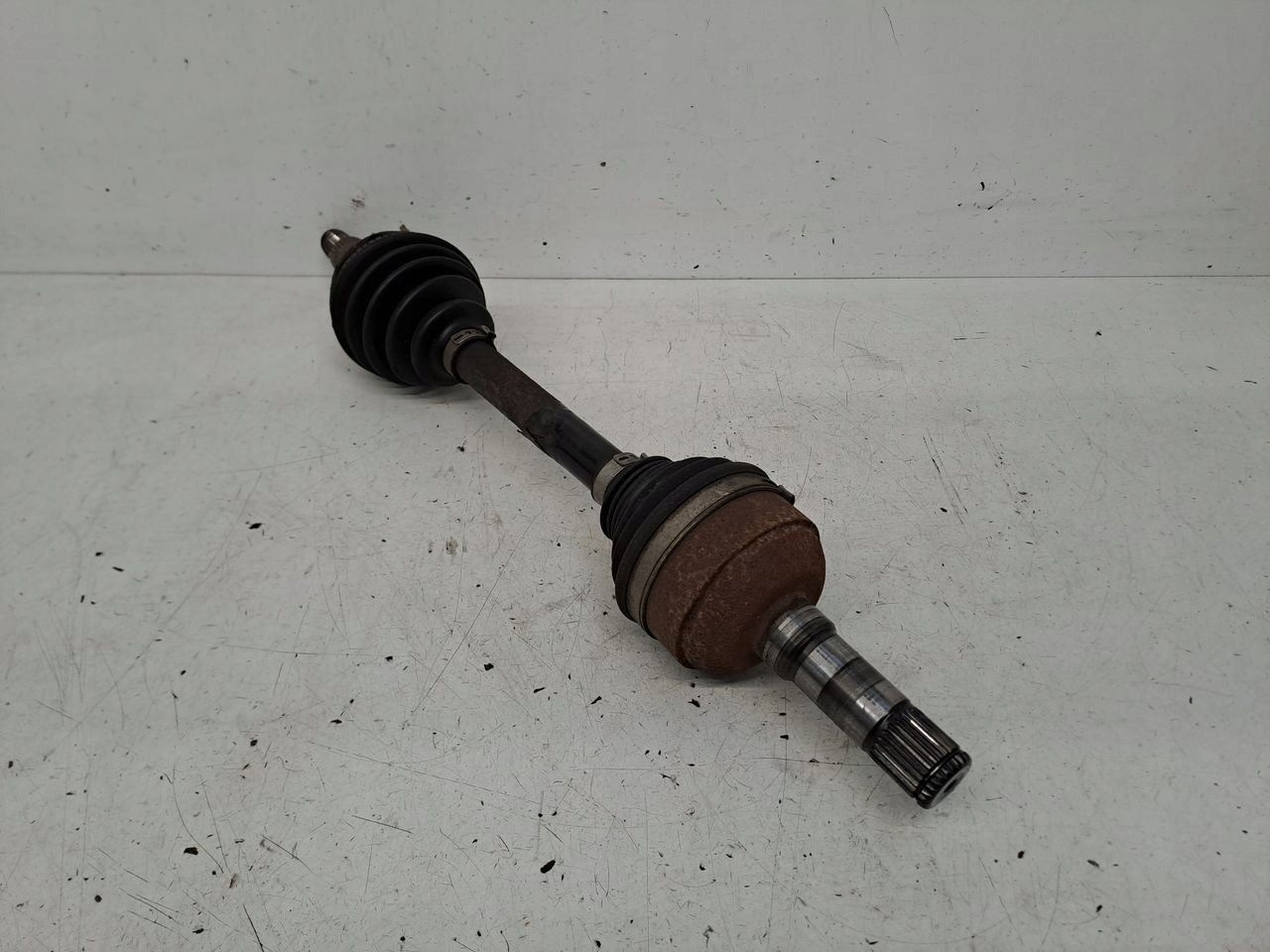 semi-axis left short. Opel Astra J 2,0 CDTI