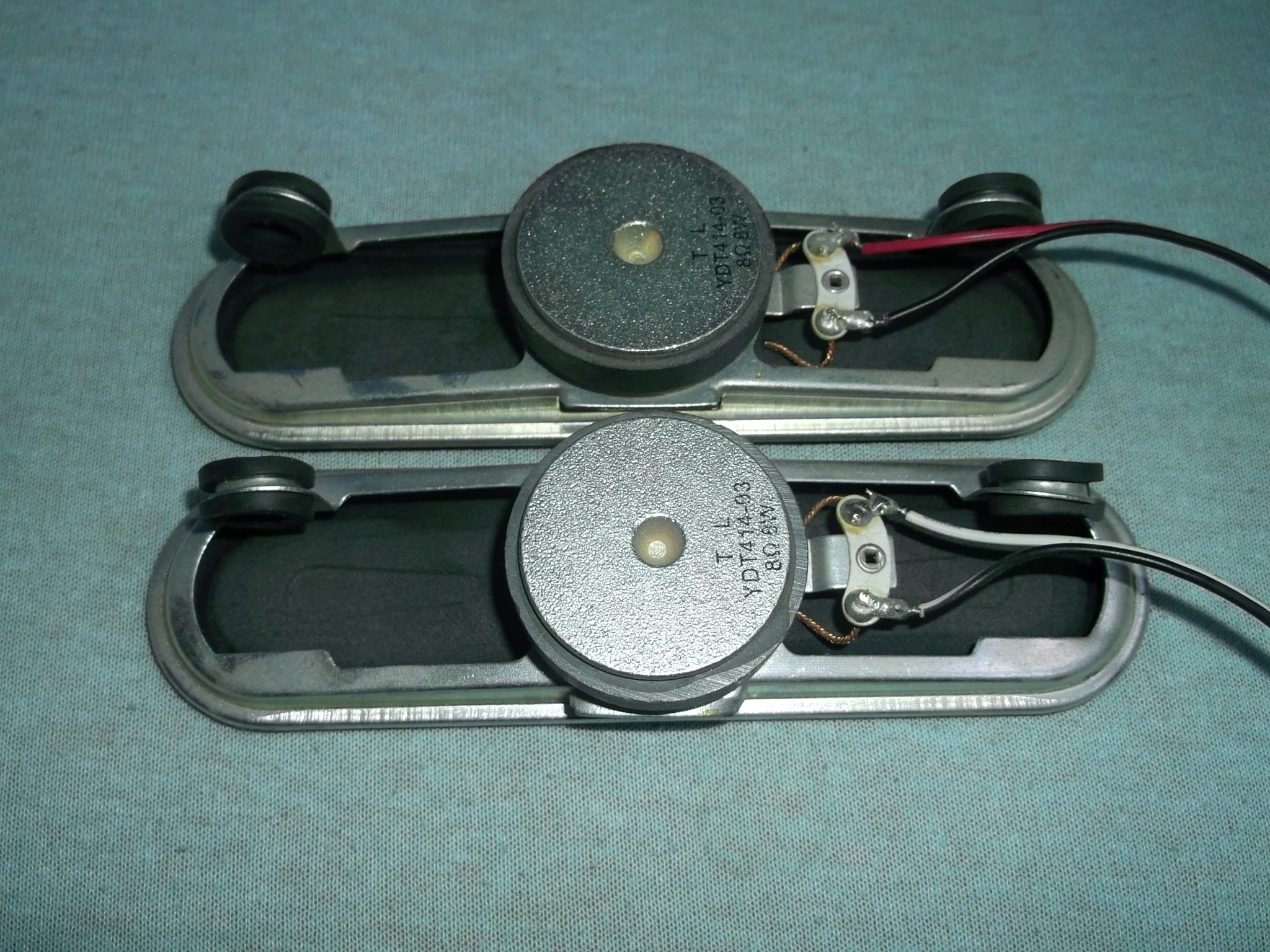 głośniki - 8W/8Oh - para Kod producenta 80307F06-A