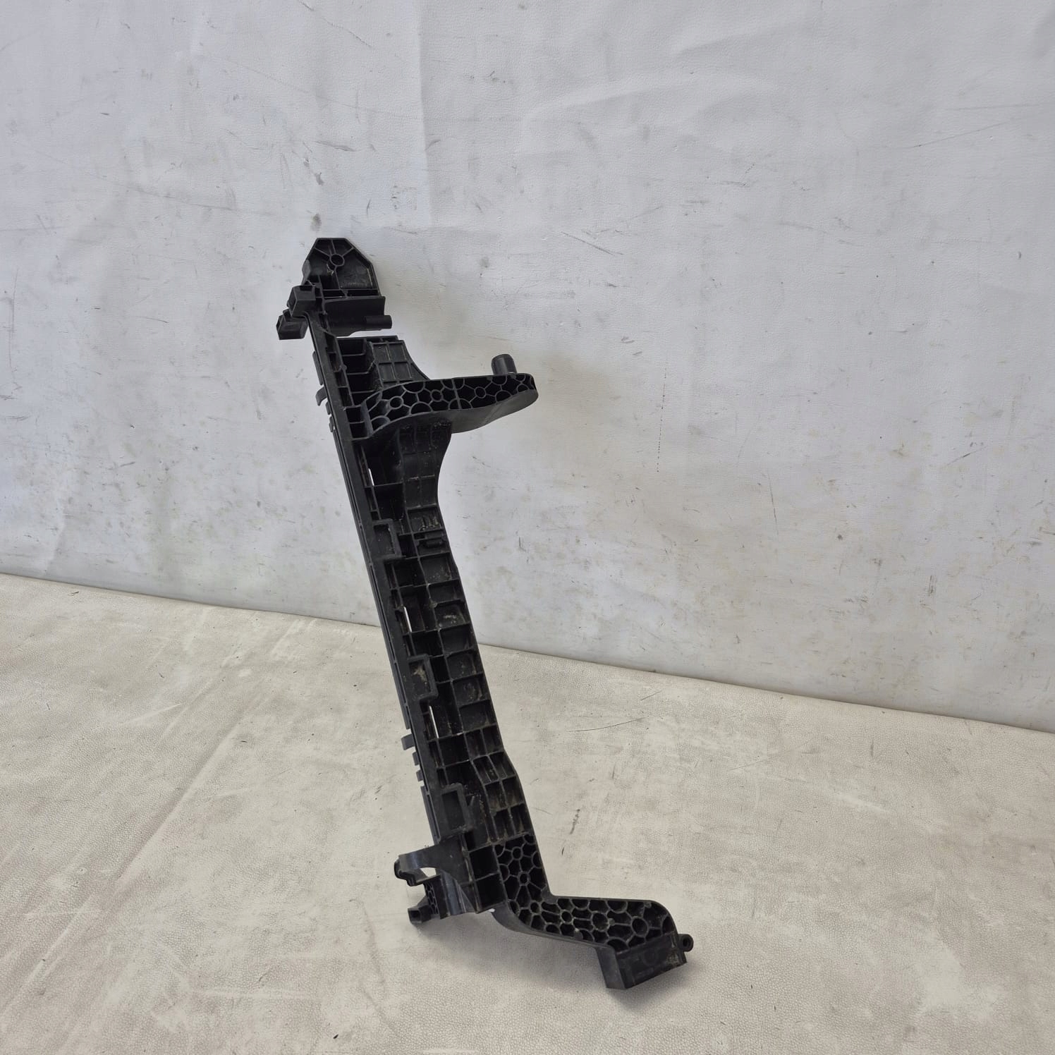 MERCEDES VITO III 3 W447 14-> Poignée Support plaque Radiateur